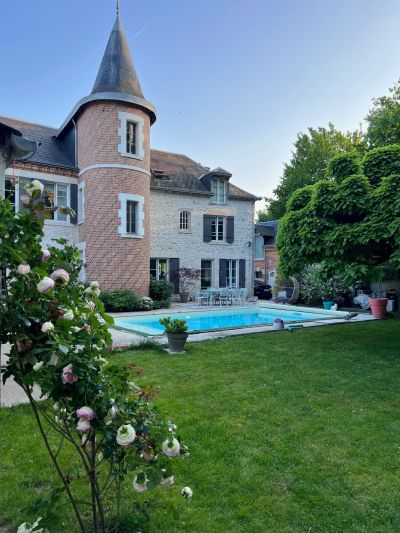 Sale Luxury house Saint-Jean-de-Braye 10 Rooms 355 m²