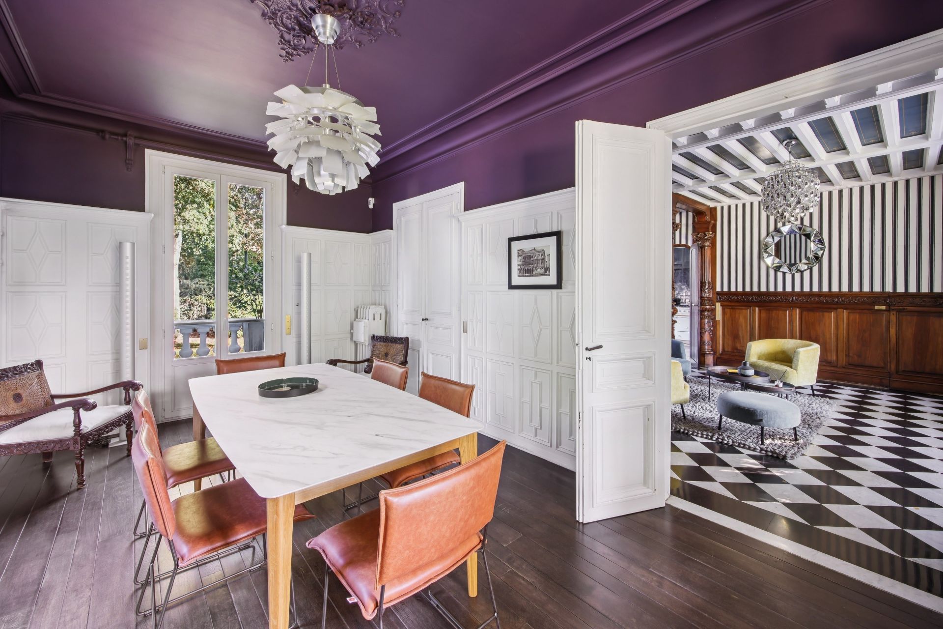 luxury house 6 Rooms for sale on LE VESINET (78110)