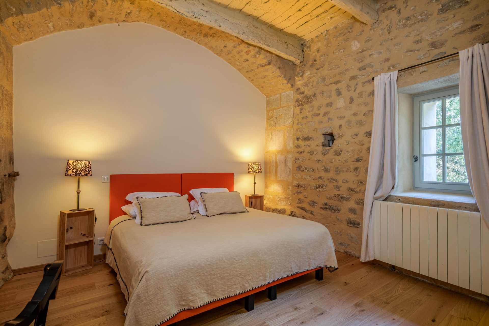 maison de luxe 15 Pièces en vente sur MALAUCENE (84340)