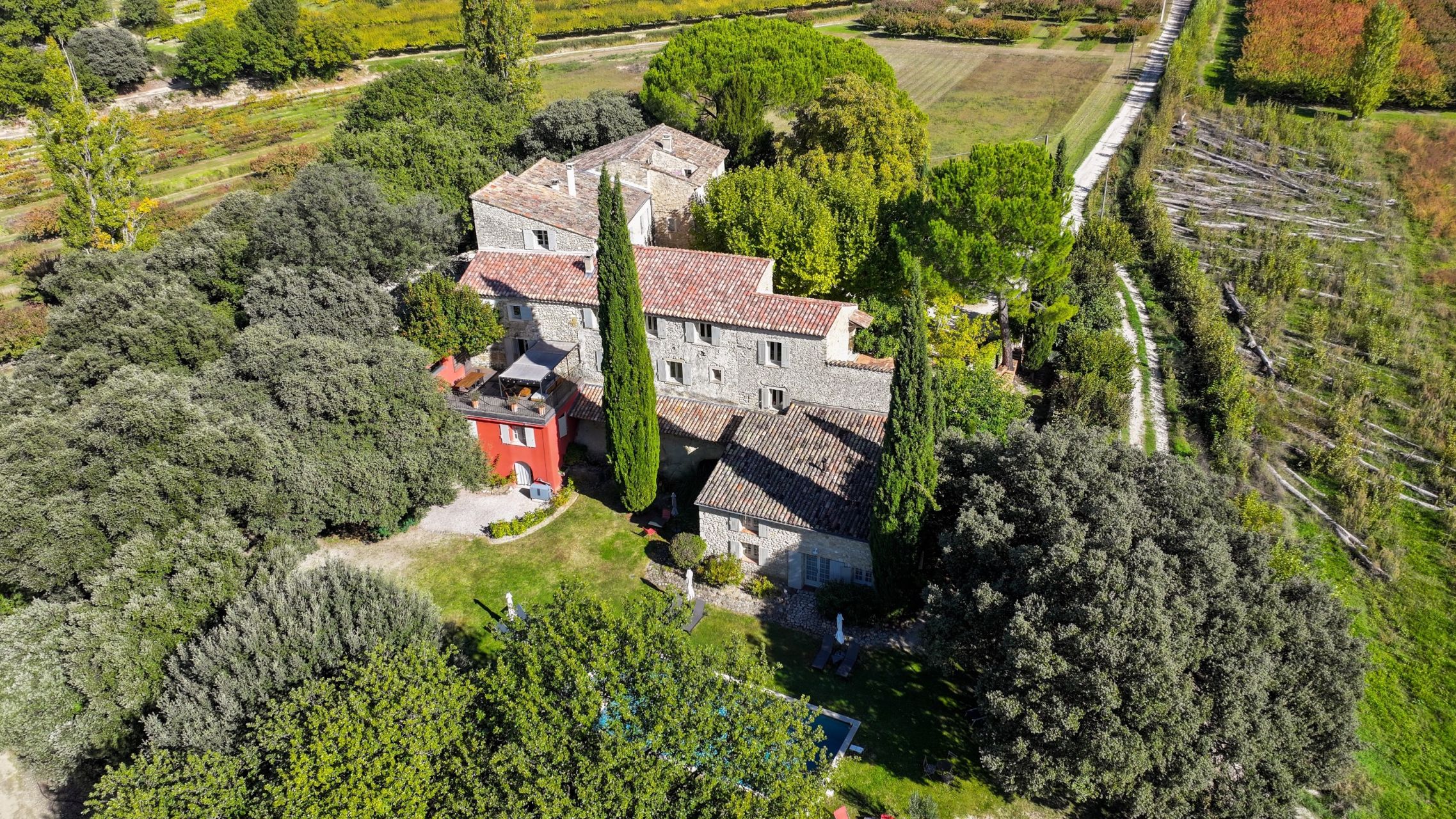 maison de luxe 15 Pièces en vente sur MALAUCENE (84340)