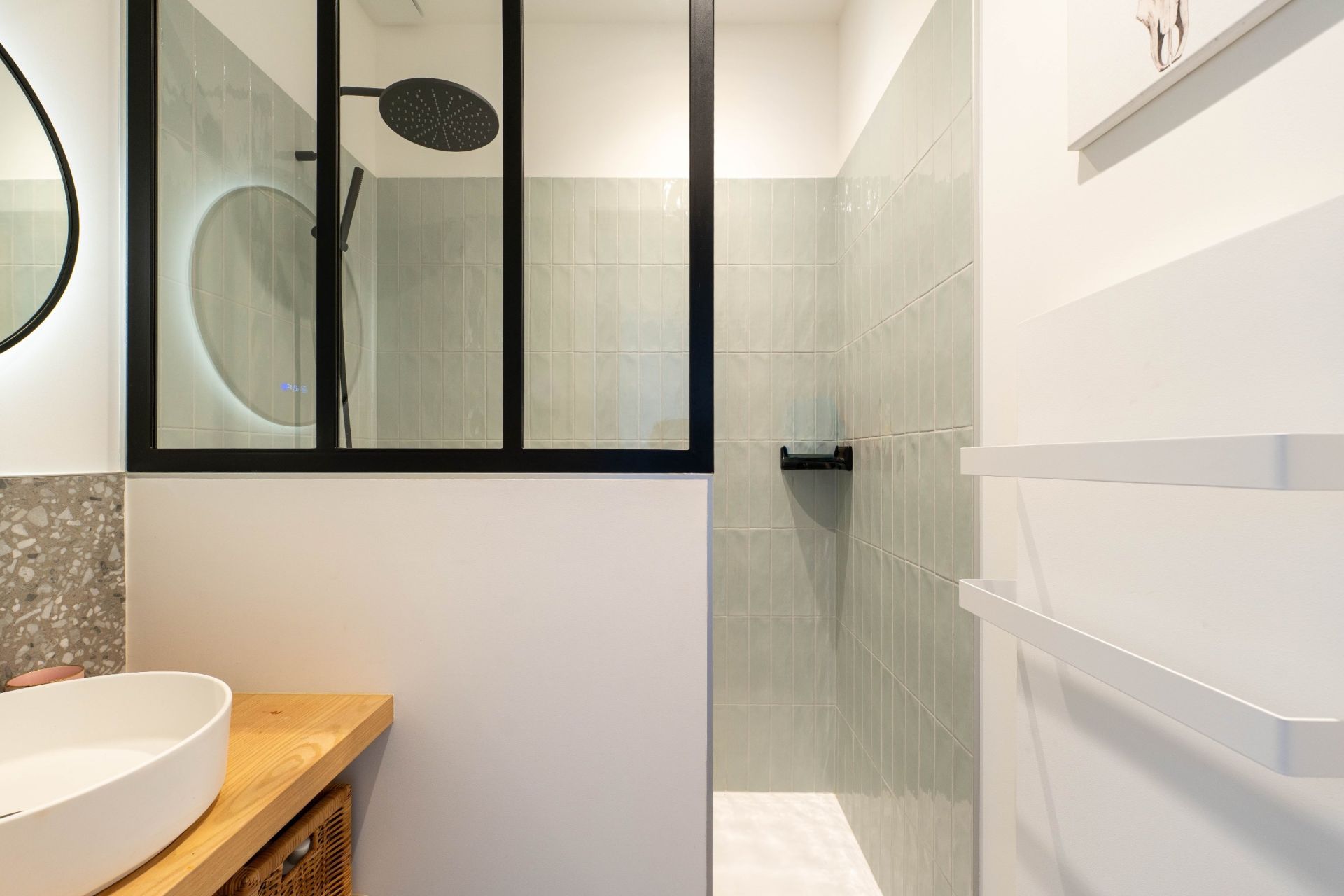 luxury house 8 Rooms for sale on ST MARTIN DE RE (17410)