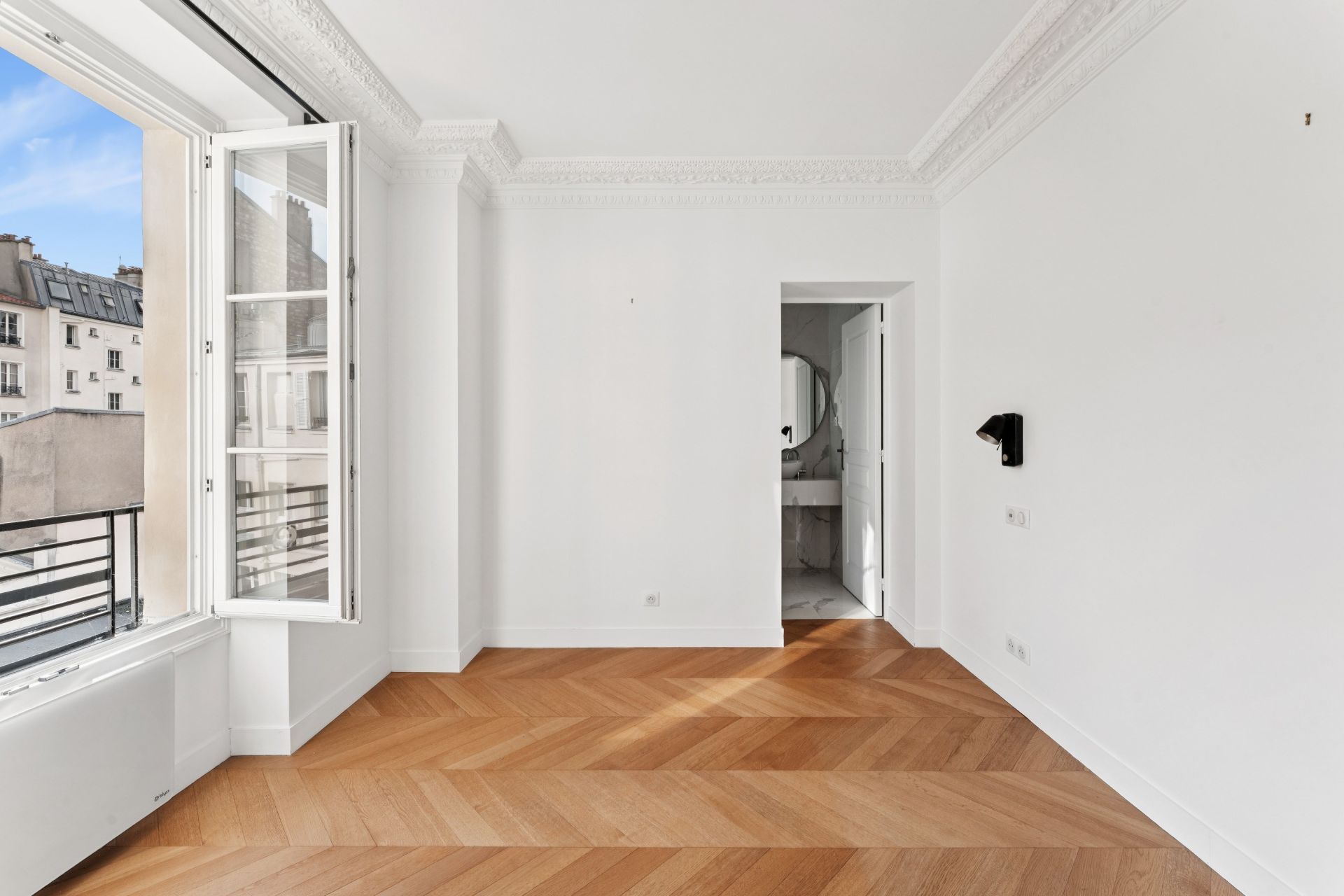 luxury apartment 3 Rooms for sale on PARIS (75007)