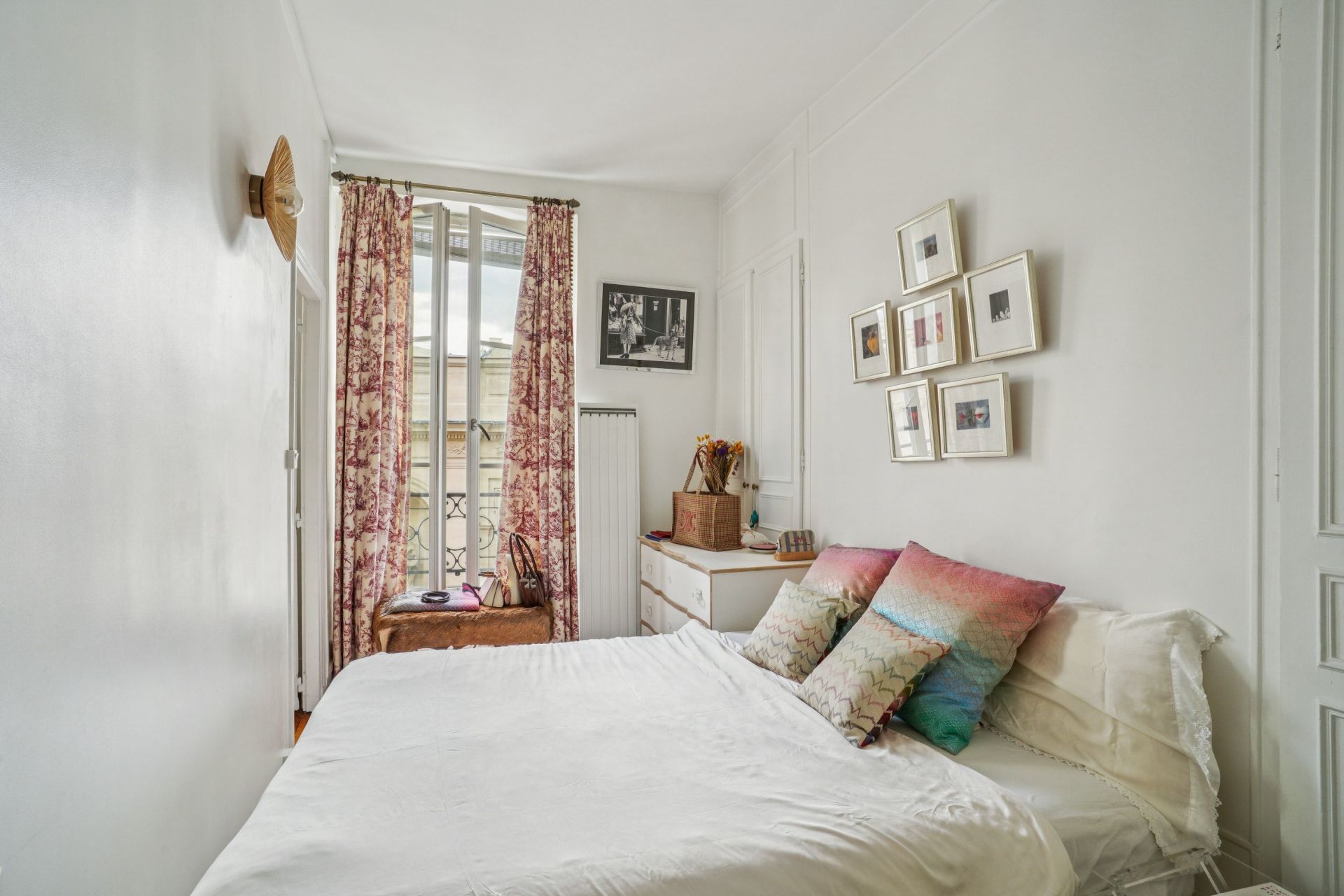 luxury apartment 2 Rooms for sale on PARIS (75007)