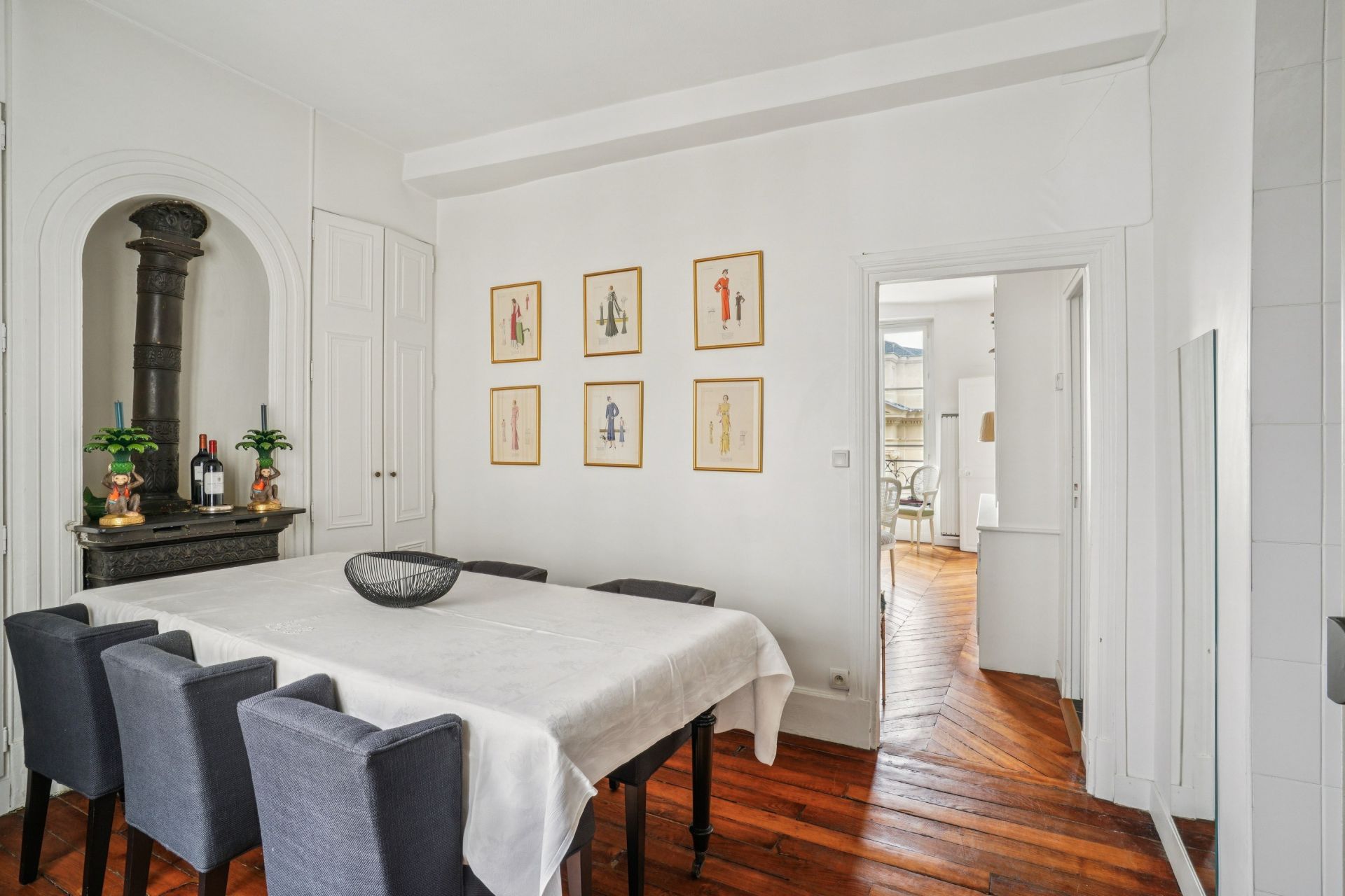 luxury apartment 2 Rooms for sale on PARIS (75007)