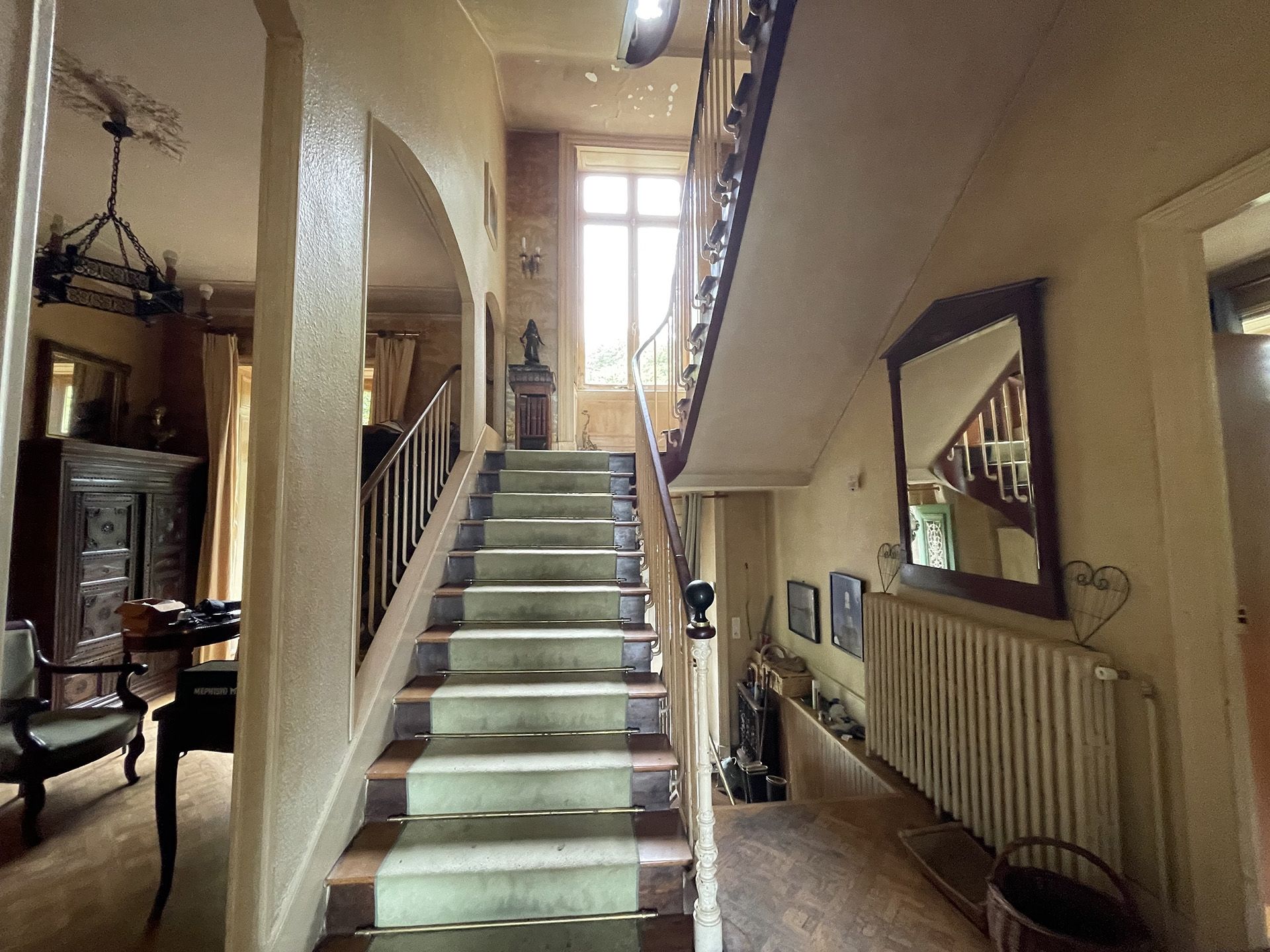 manor house 16 Rooms for sale on GUIPAVAS (29490)