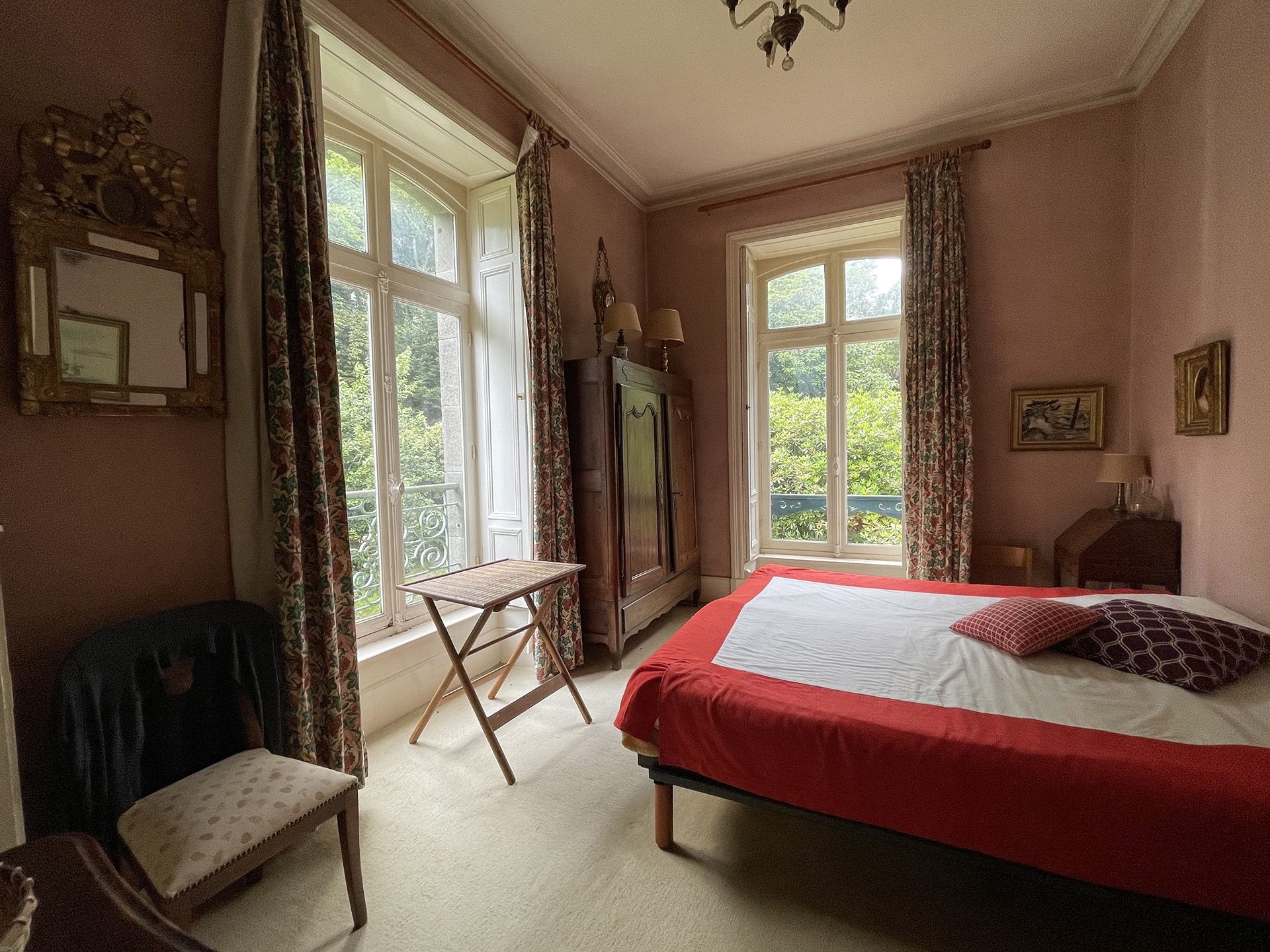 manor house 16 Rooms for sale on GUIPAVAS (29490)