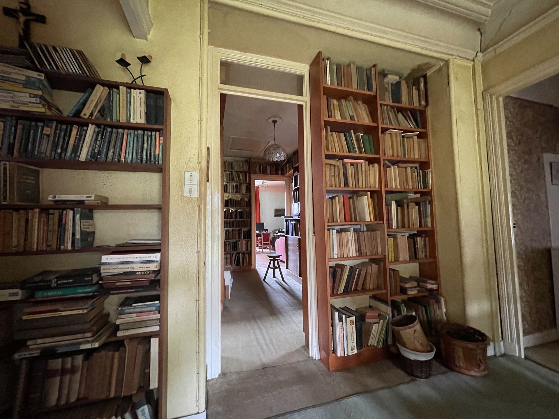 manor house 16 Rooms for sale on GUIPAVAS (29490)