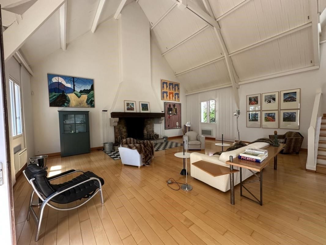 maison de luxe 6 Pièces en vente sur CONFORT MEILARS (29790)