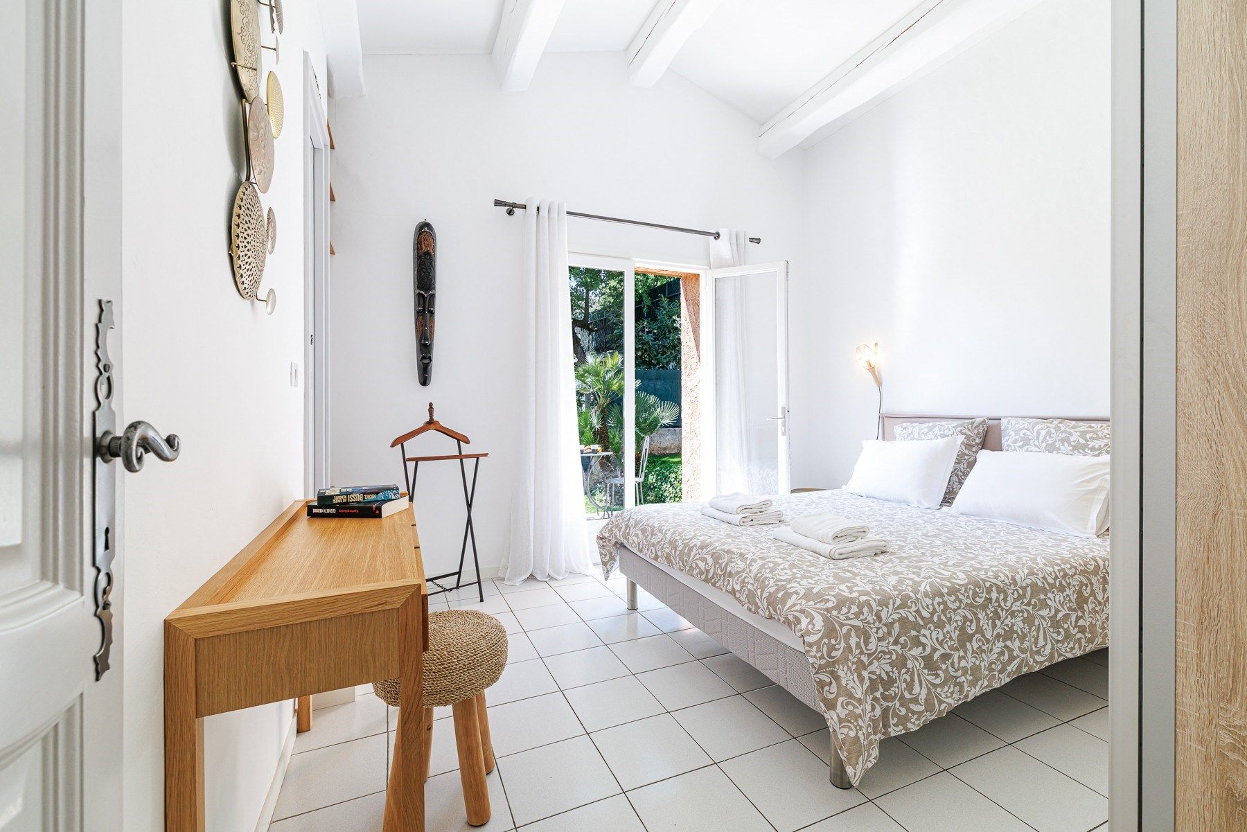luxury villa 5 Rooms for sale on GATTIERES (06510)