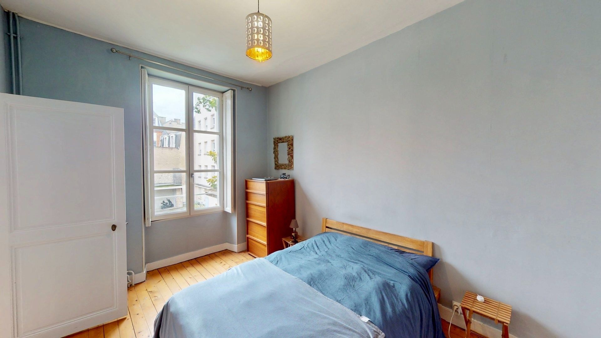 luxury house 7 Rooms for sale on ORLEANS (45000)