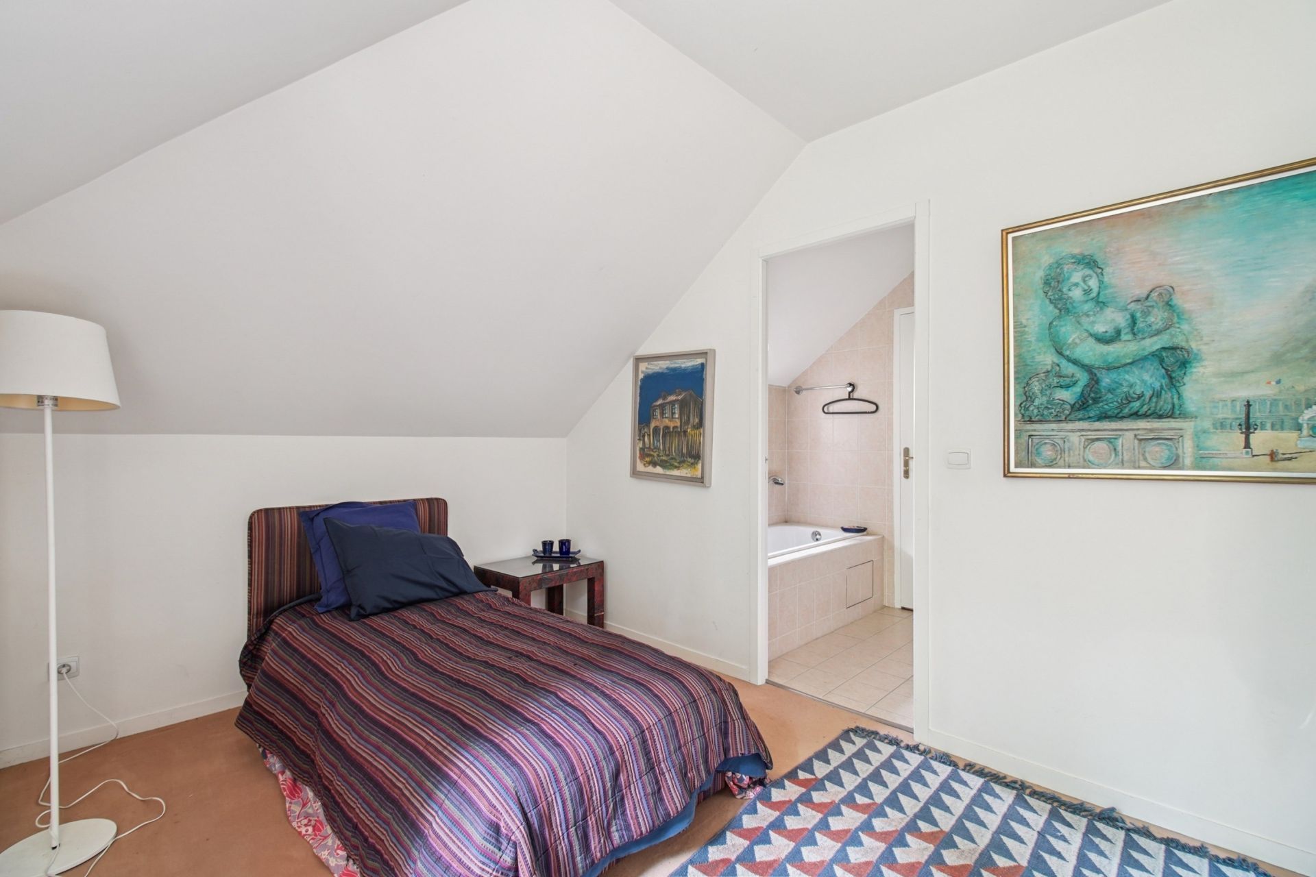 luxury house 7 Rooms for sale on MONTFORT L AMAURY (78490)