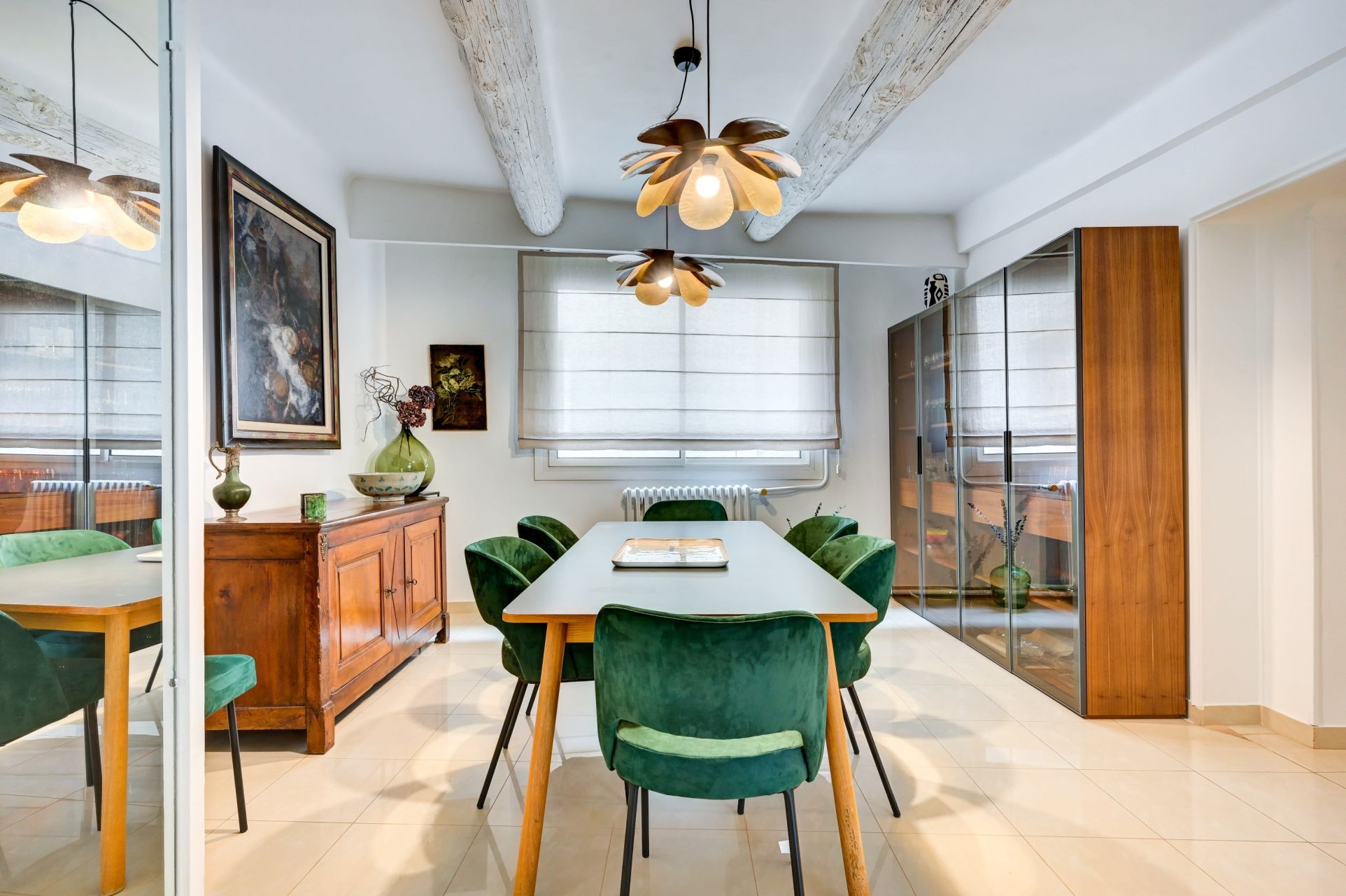 luxury apartment 5 Rooms for sale on AIX EN PROVENCE (13100)