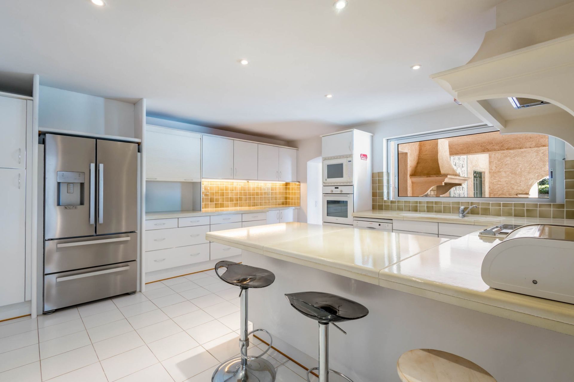 luxury provencale house 9 Rooms for sale on GRIMAUD (83310)