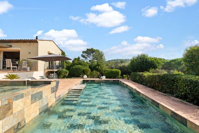 Sale Luxury villa Mougins 5 Rooms 181 m²