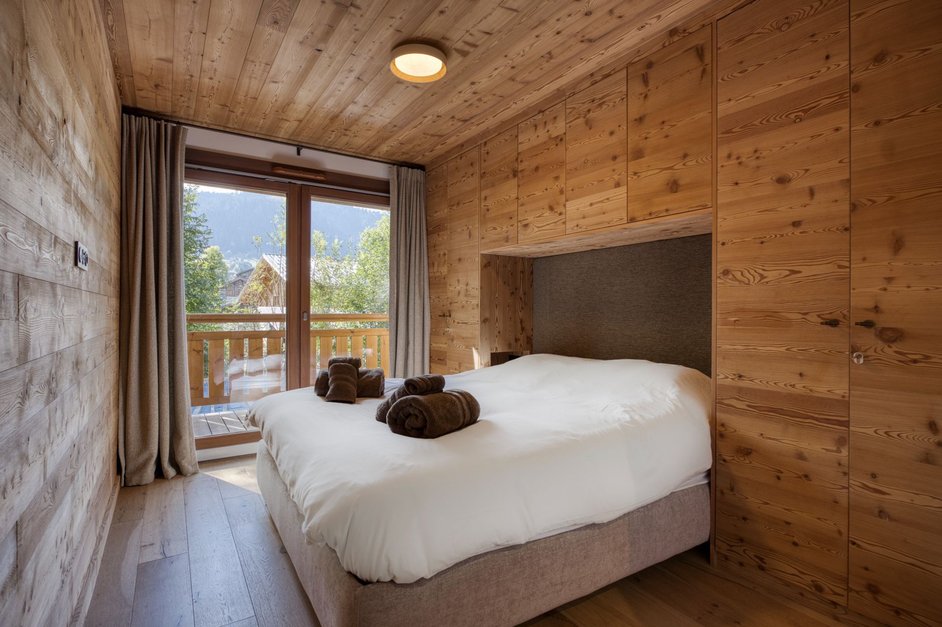 luxury apartment 5 Rooms for seasonal rent on MEGEVE (74120)