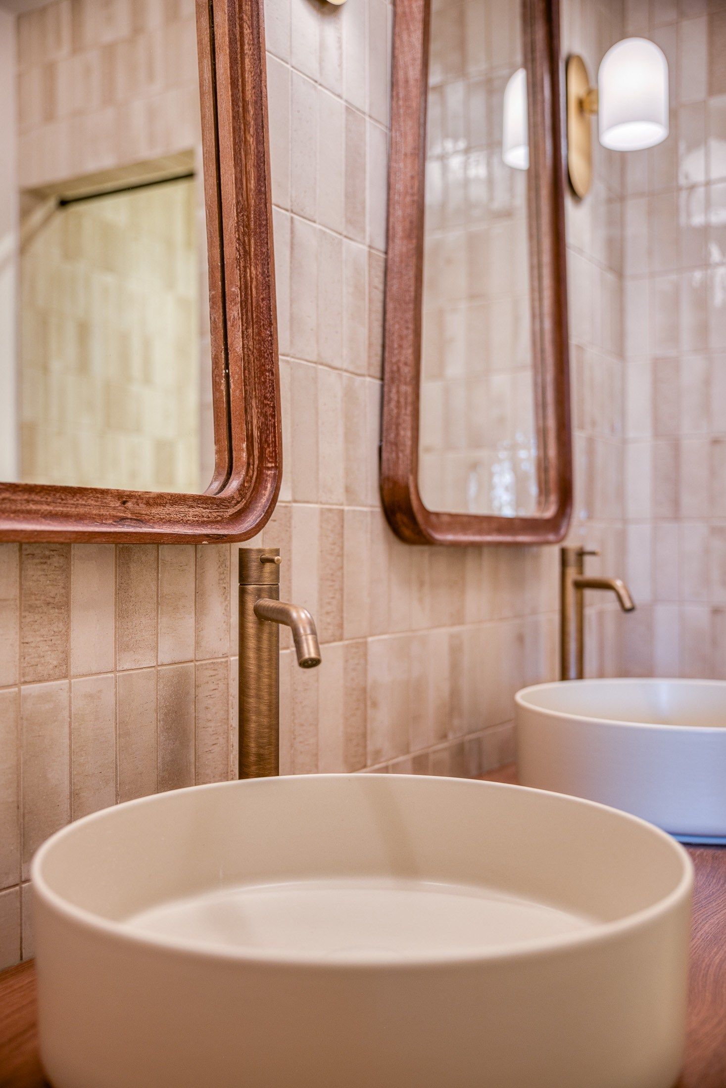 luxury apartment 5 Rooms for sale on ANNECY (74000)