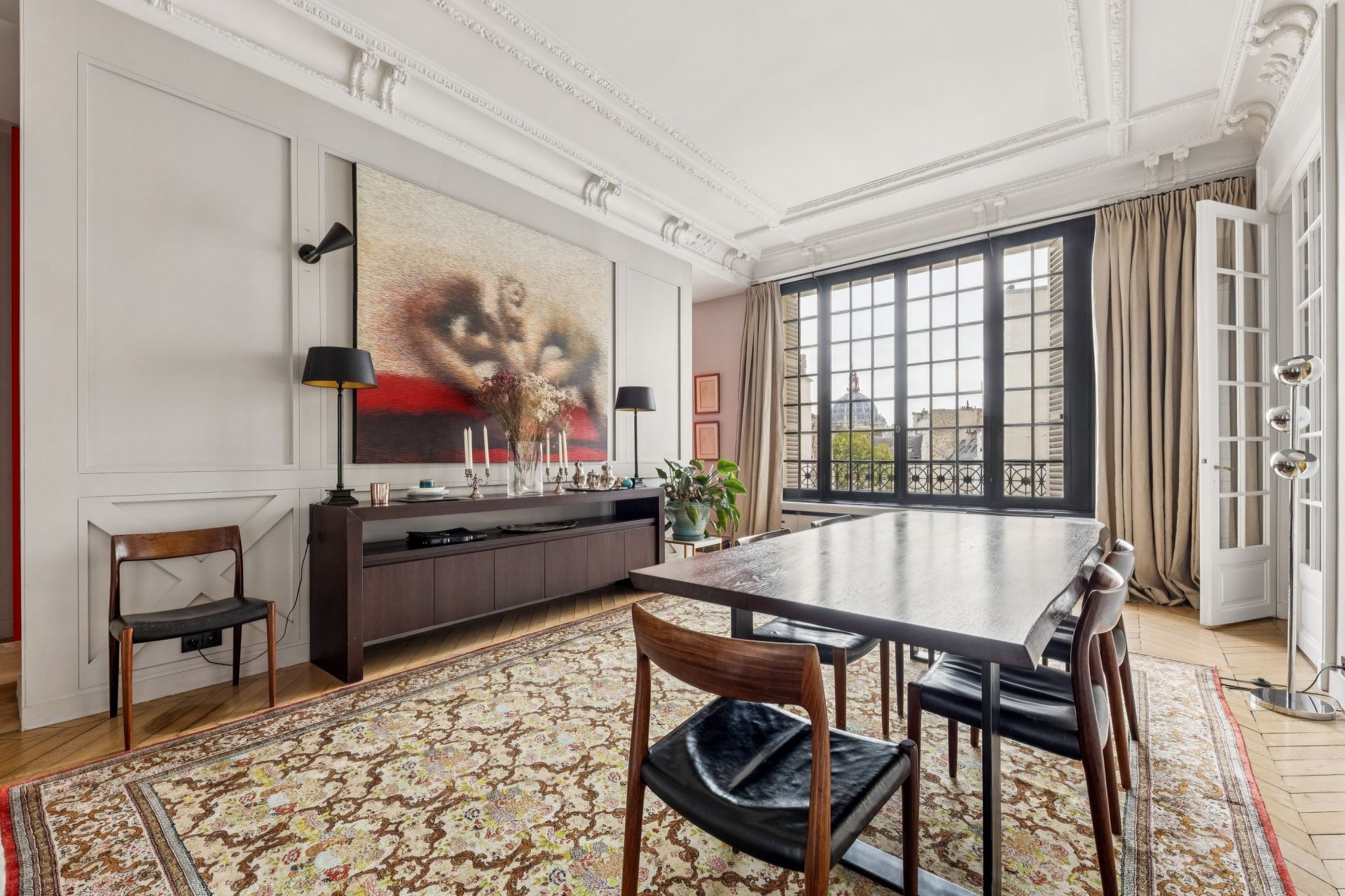 luxury apartment 5 Rooms for sale on PARIS (75008)