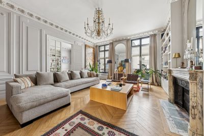 Sale Luxury apartment Paris 8 5 Rooms 182 m²
