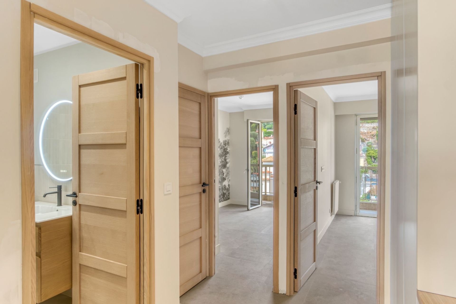 luxury apartment 3 Rooms for sale on BEAULIEU SUR MER (06310)