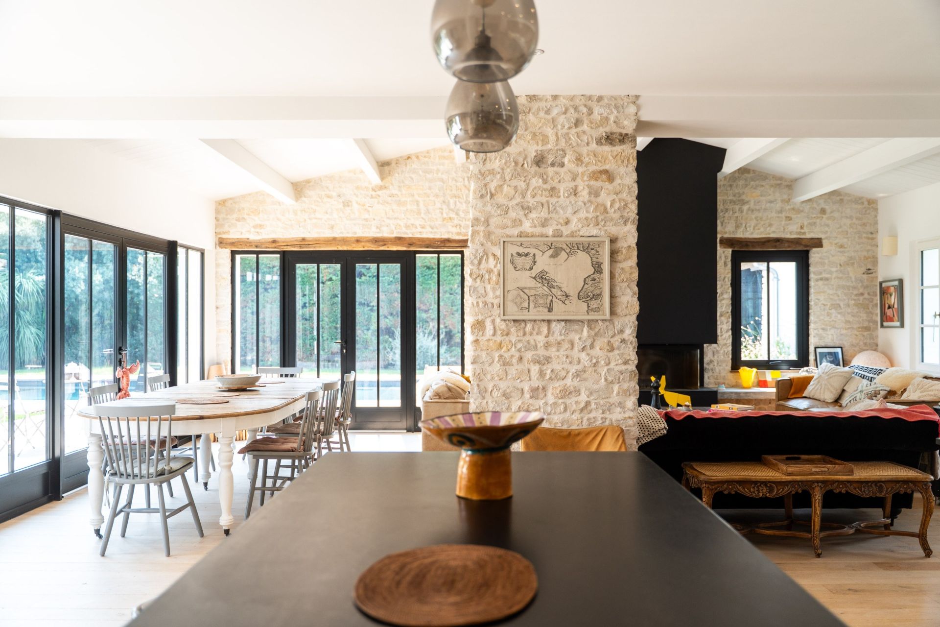 luxury house 8 Rooms for sale on ST MARTIN DE RE (17410)