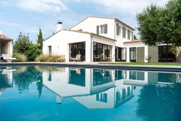 Sale Luxury house Saint-Martin-de-Ré 8 Rooms 235 m²