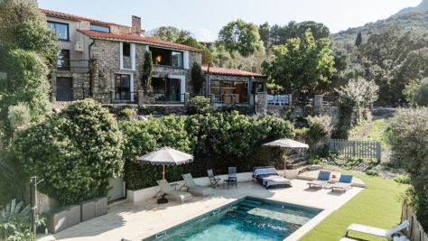 Sale Luxury house Argelès-sur-Mer 6 Rooms 200 m²