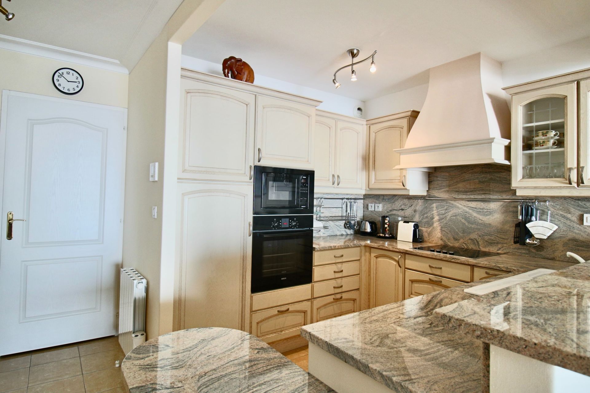 luxury apartment 3 Rooms for sale on LA BAULE (44500)