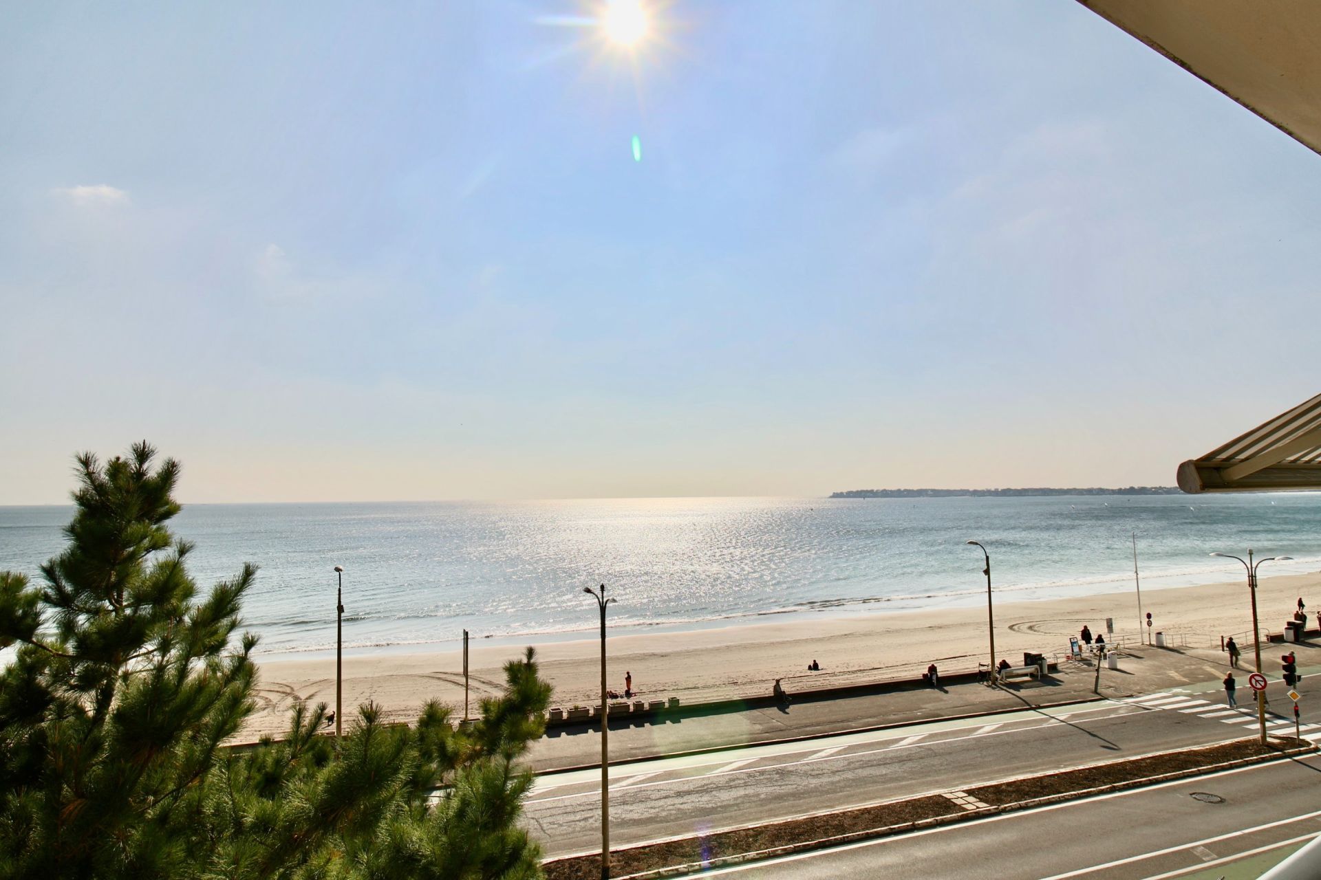 luxury apartment 3 Rooms for sale on LA BAULE (44500)