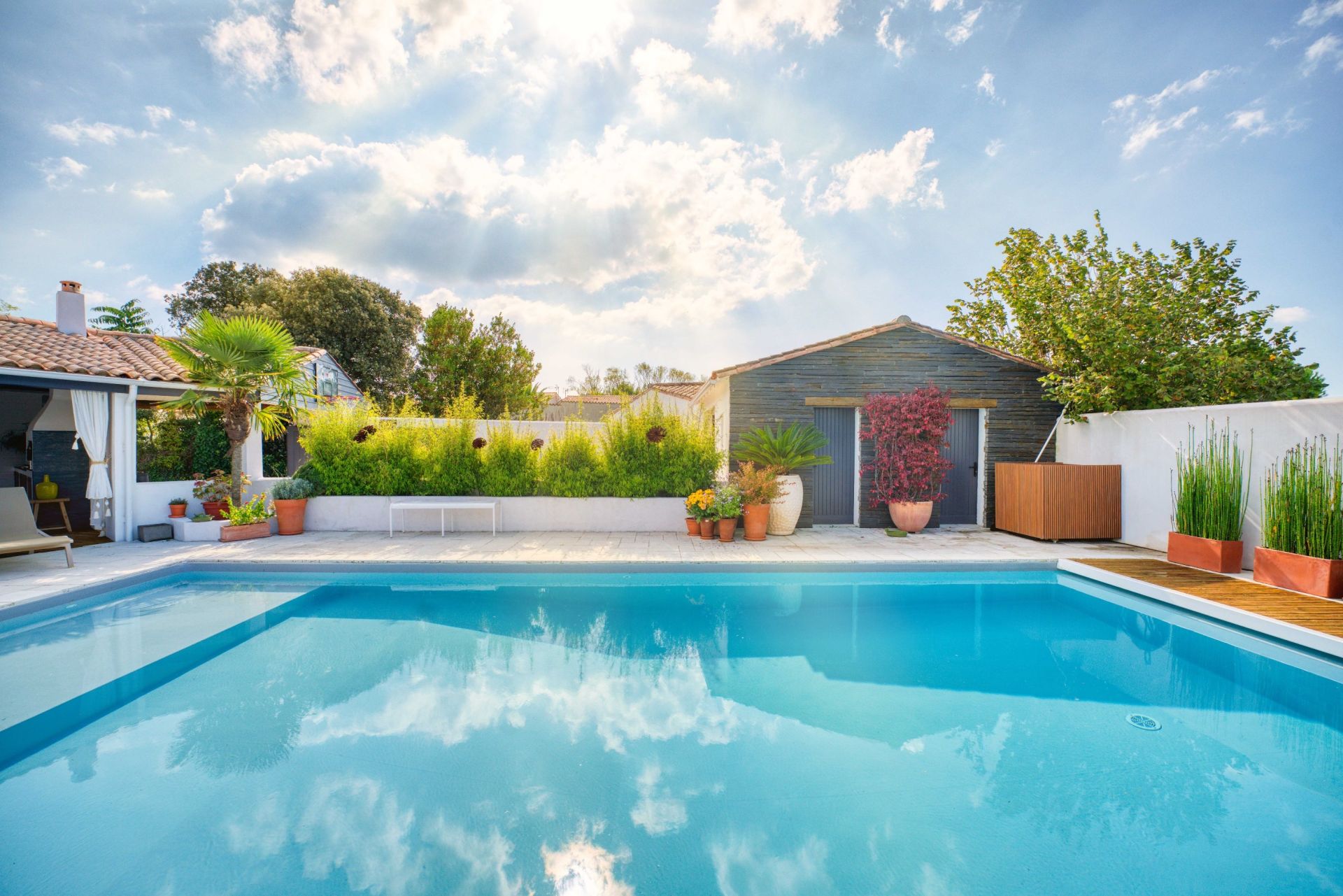 luxury house 10 Rooms for sale on RIVEDOUX PLAGE (17940)