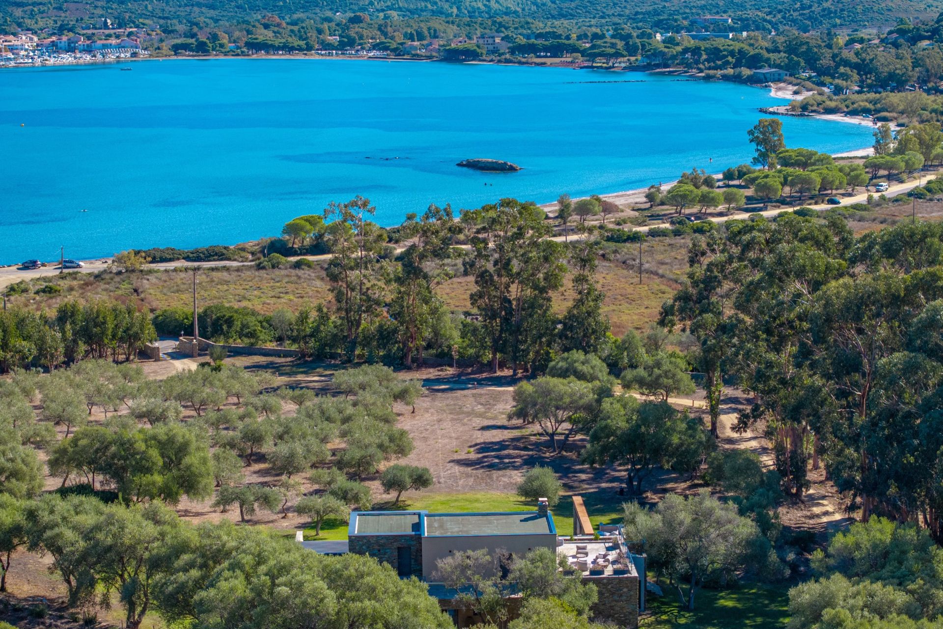 villa de luxe 8 Pièces en location saisonnière sur ST FLORENT (20217)
