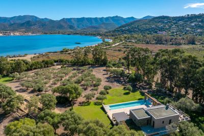 Rental Luxury villa Saint-Florent 8 Rooms 500 m²
