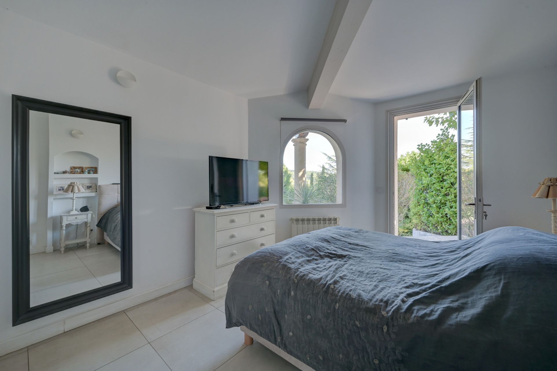 maison de luxe 5 Pièces en vente sur EGUILLES (13510)