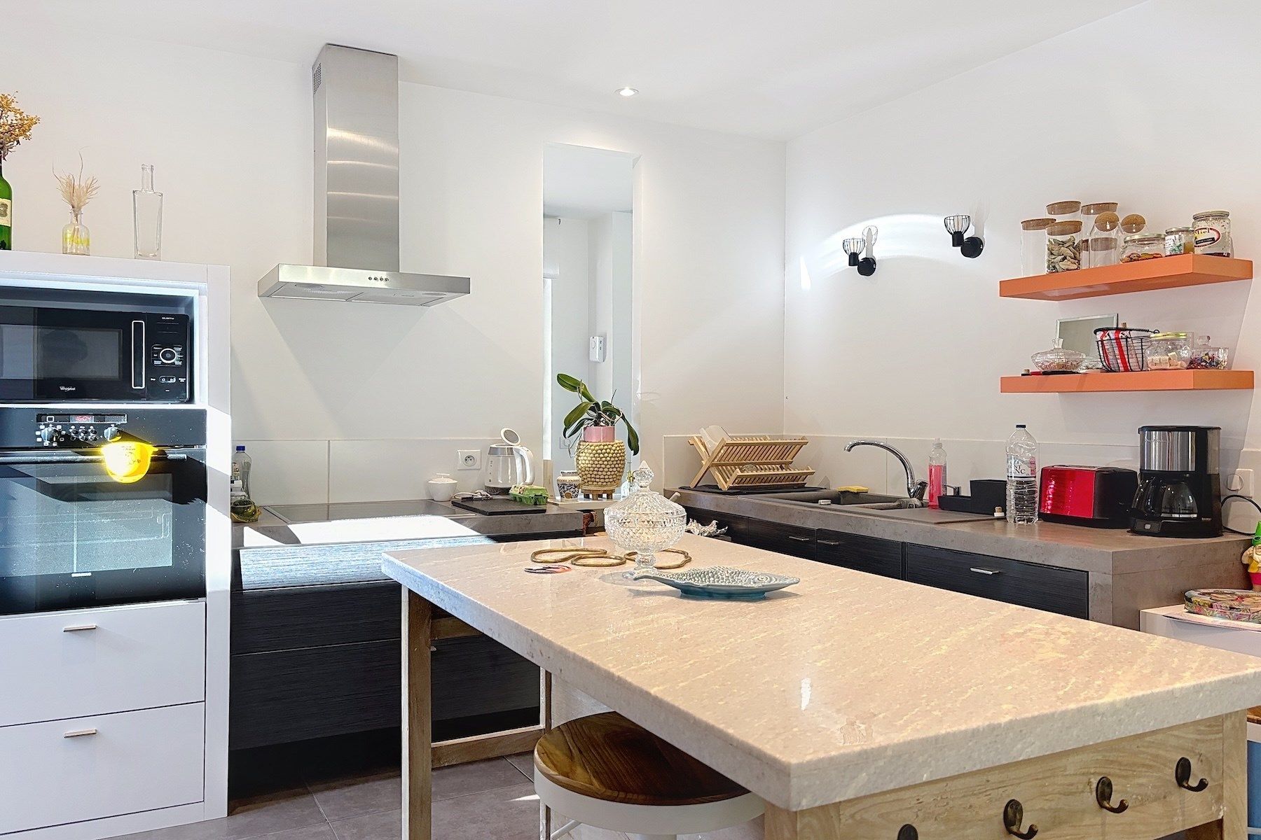 luxury house 7 Rooms for sale on ANDUZE (30140)