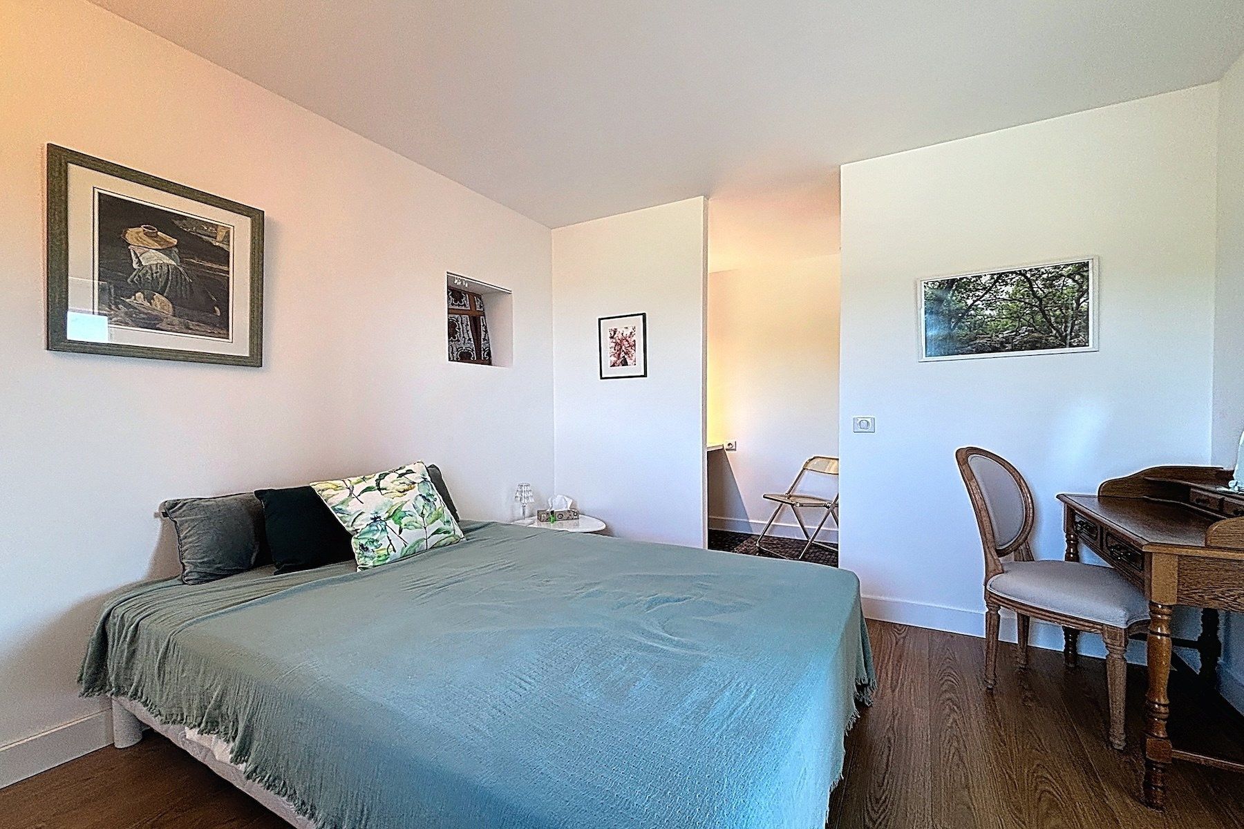 luxury house 7 Rooms for sale on ANDUZE (30140)