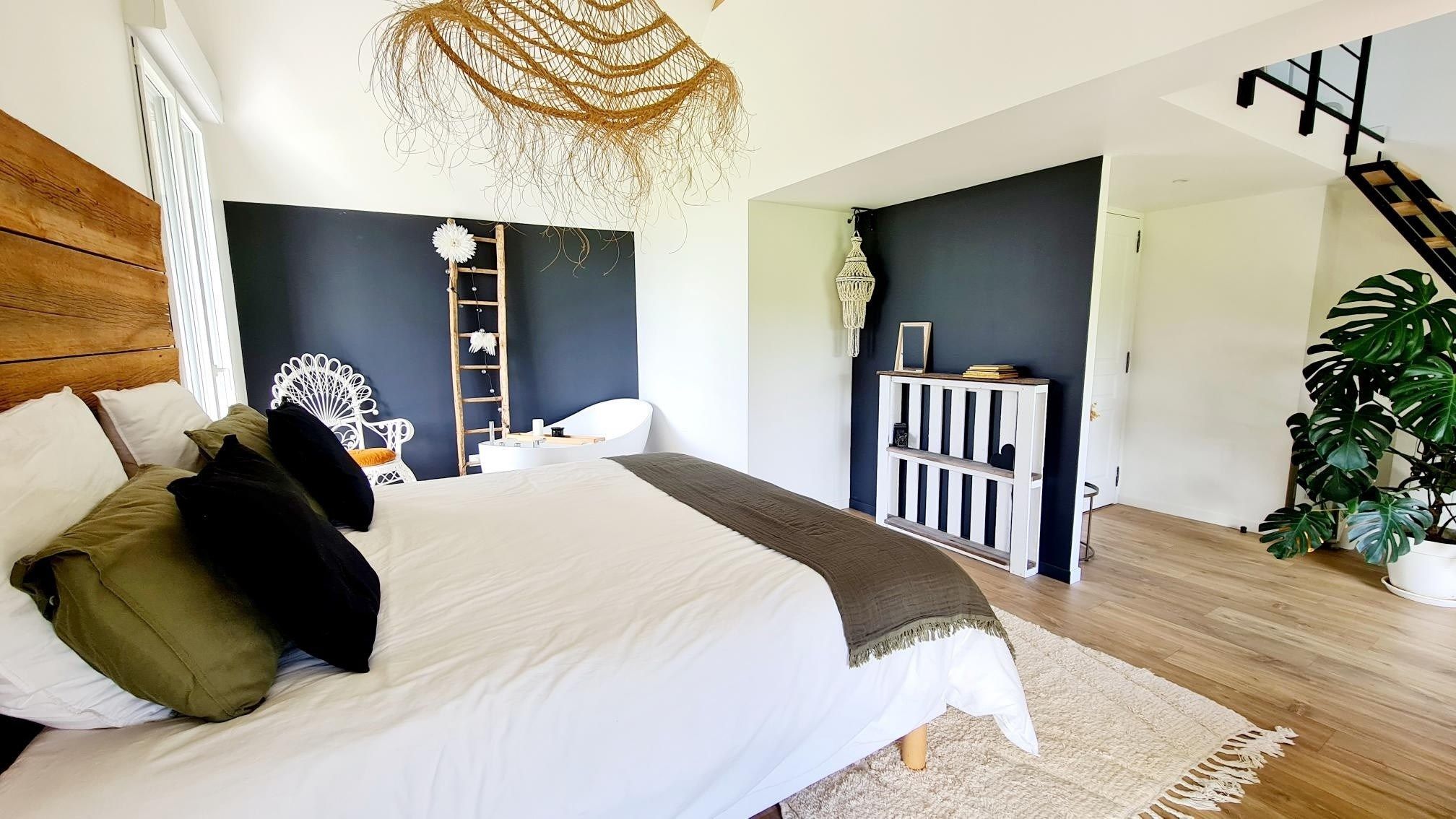 luxury house 5 Rooms for sale on PONT L EVEQUE (14130)