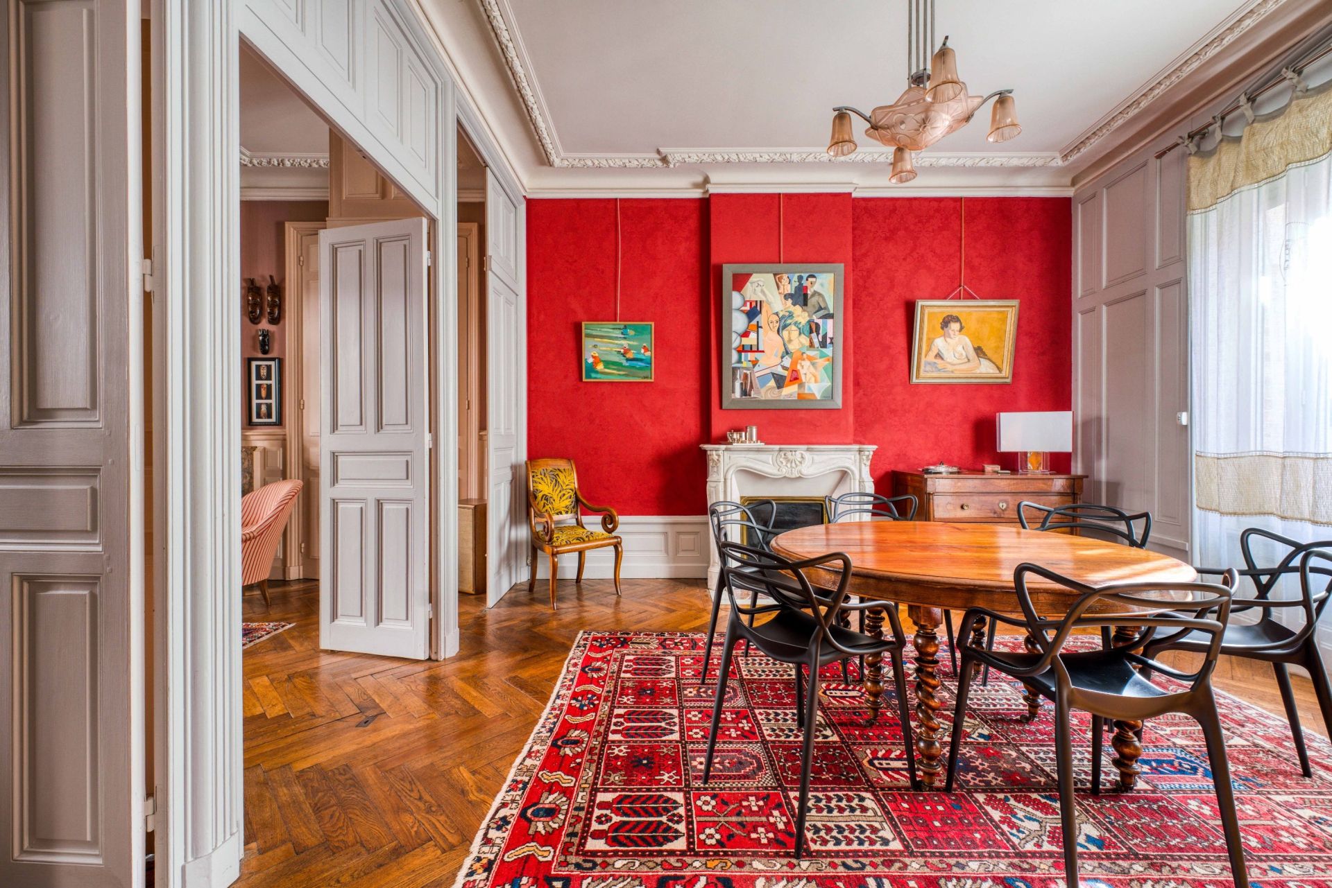 luxury house 10 Rooms for sale on LA ROCHELLE (17000)