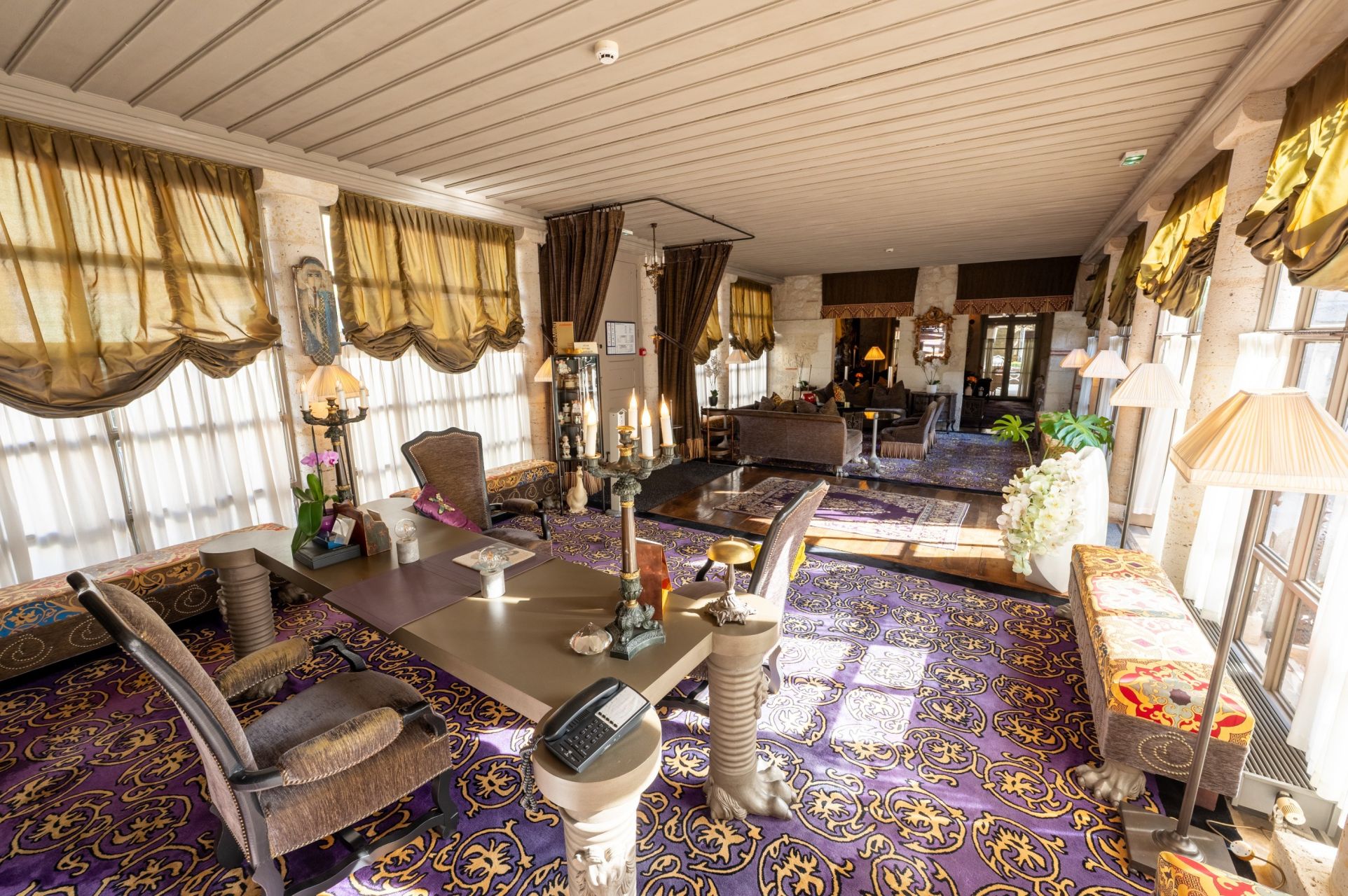 mansion 20 Rooms for sale on AGEN (47000)