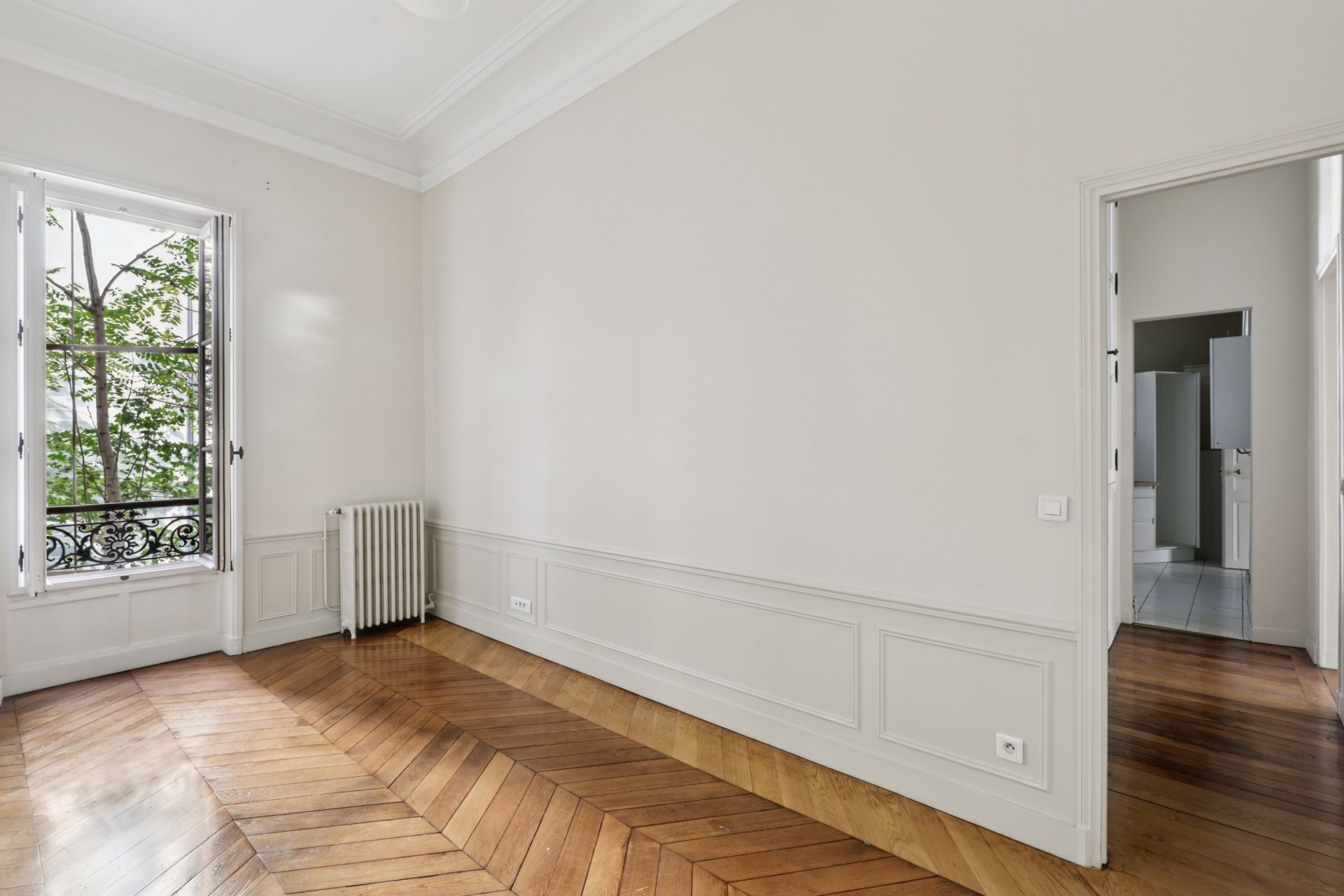 luxury apartment 3 Rooms for sale on PARIS (75008)