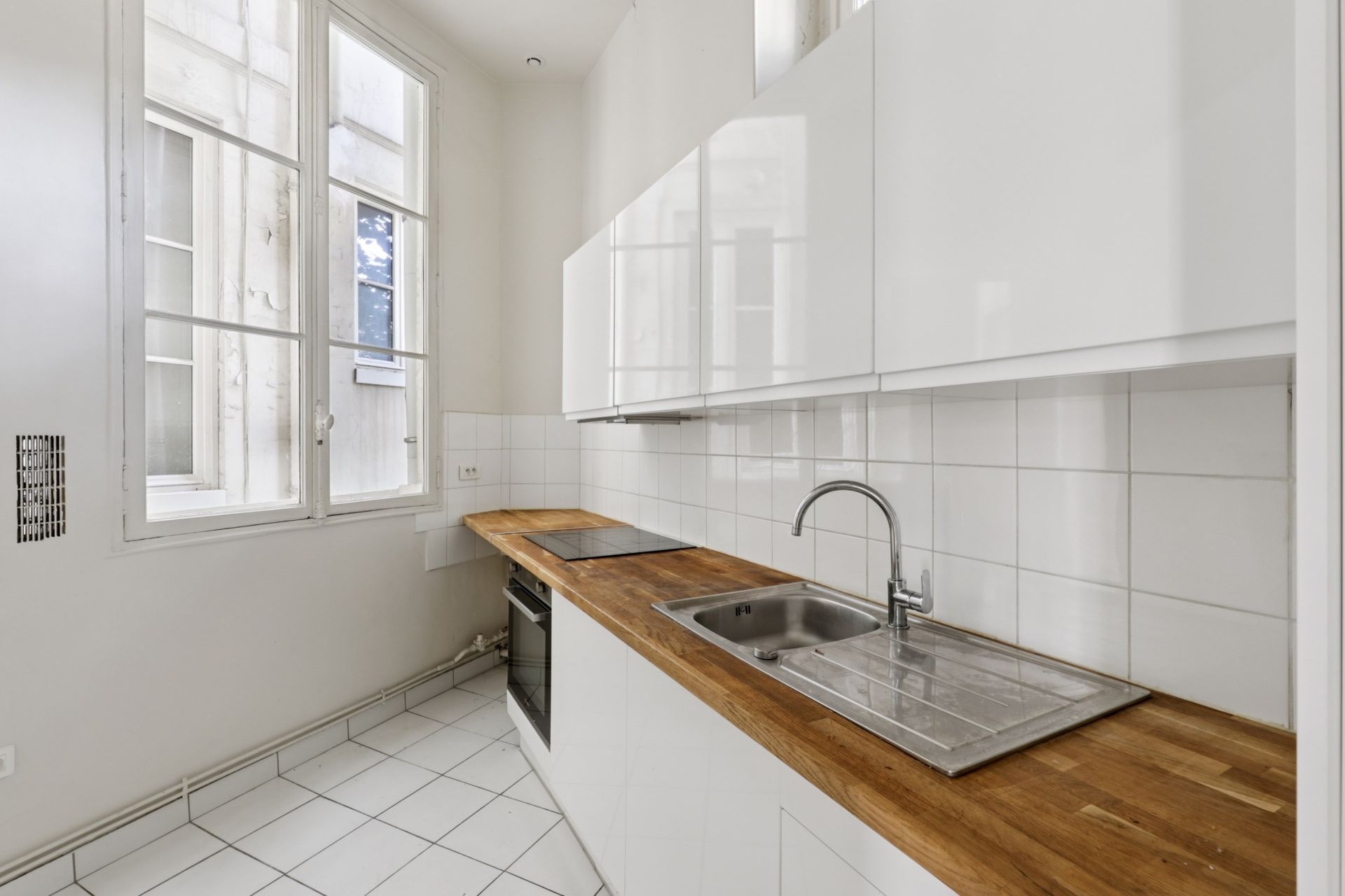 luxury apartment 3 Rooms for sale on PARIS (75008)