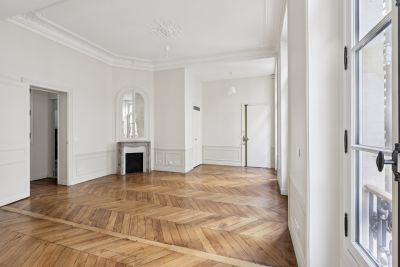 Sale Luxury apartment Paris 8 3 Rooms 78 m²