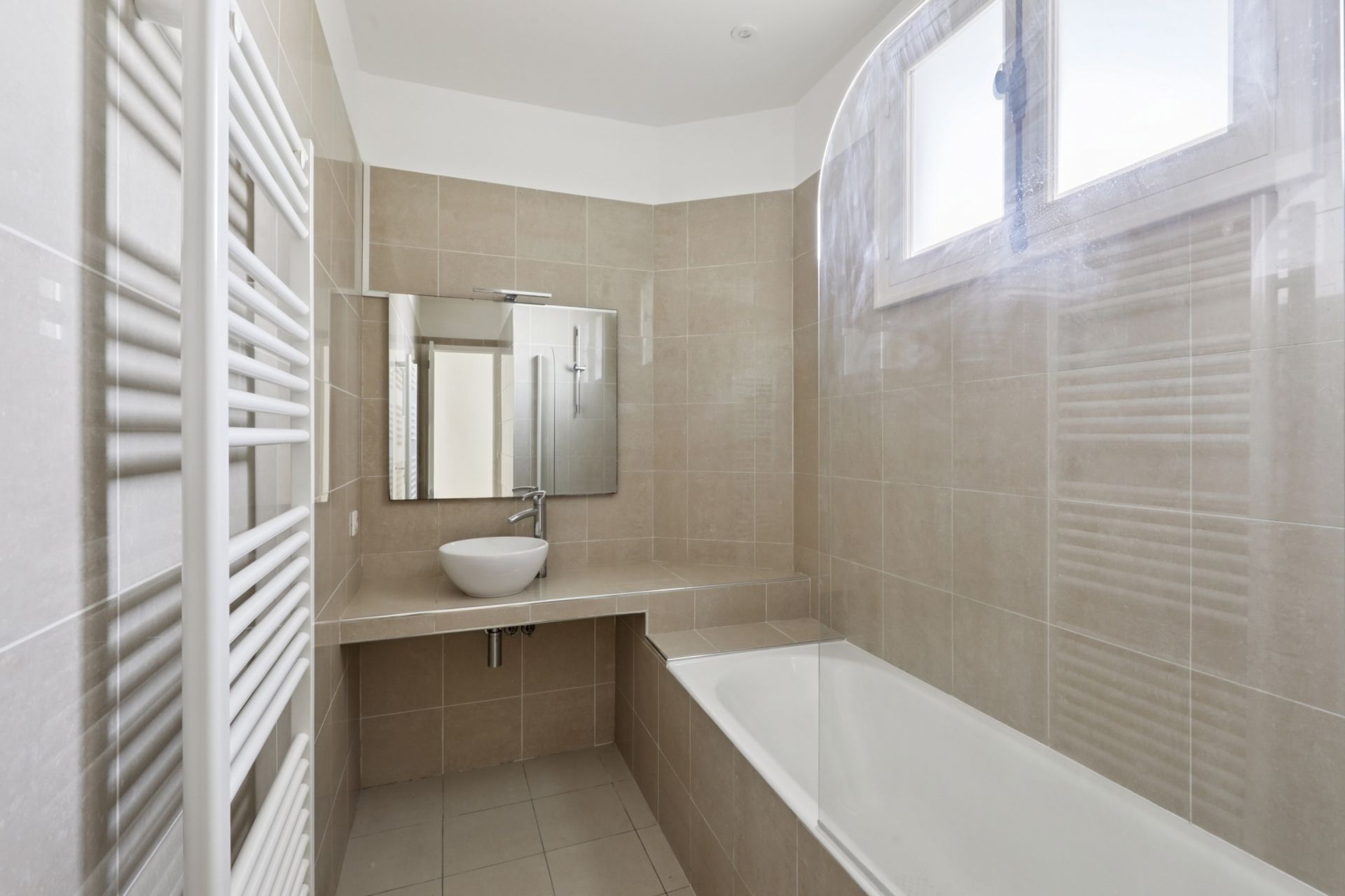 luxury apartment 3 Rooms for sale on PARIS (75008)