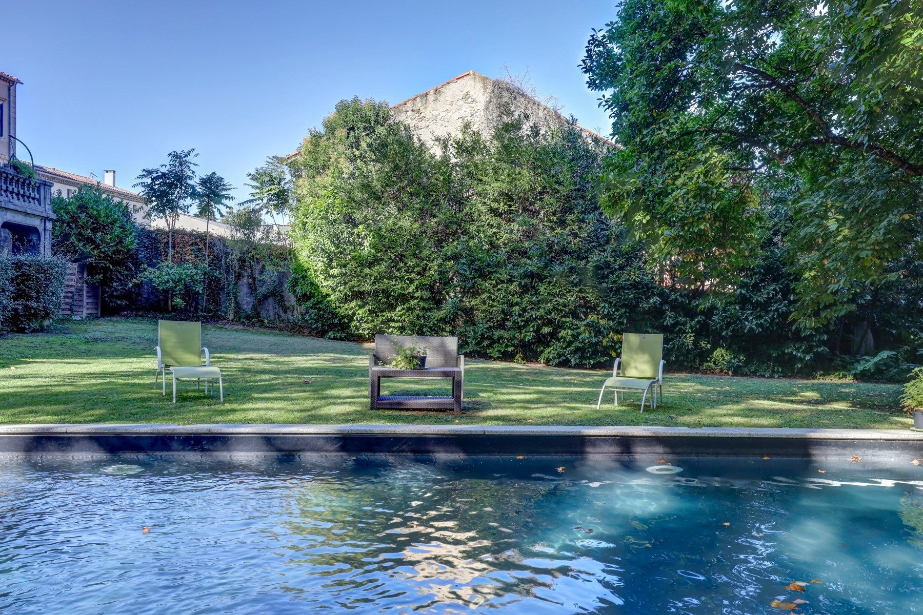 luxury house 15 Rooms for sale on MAZAMET (81200)