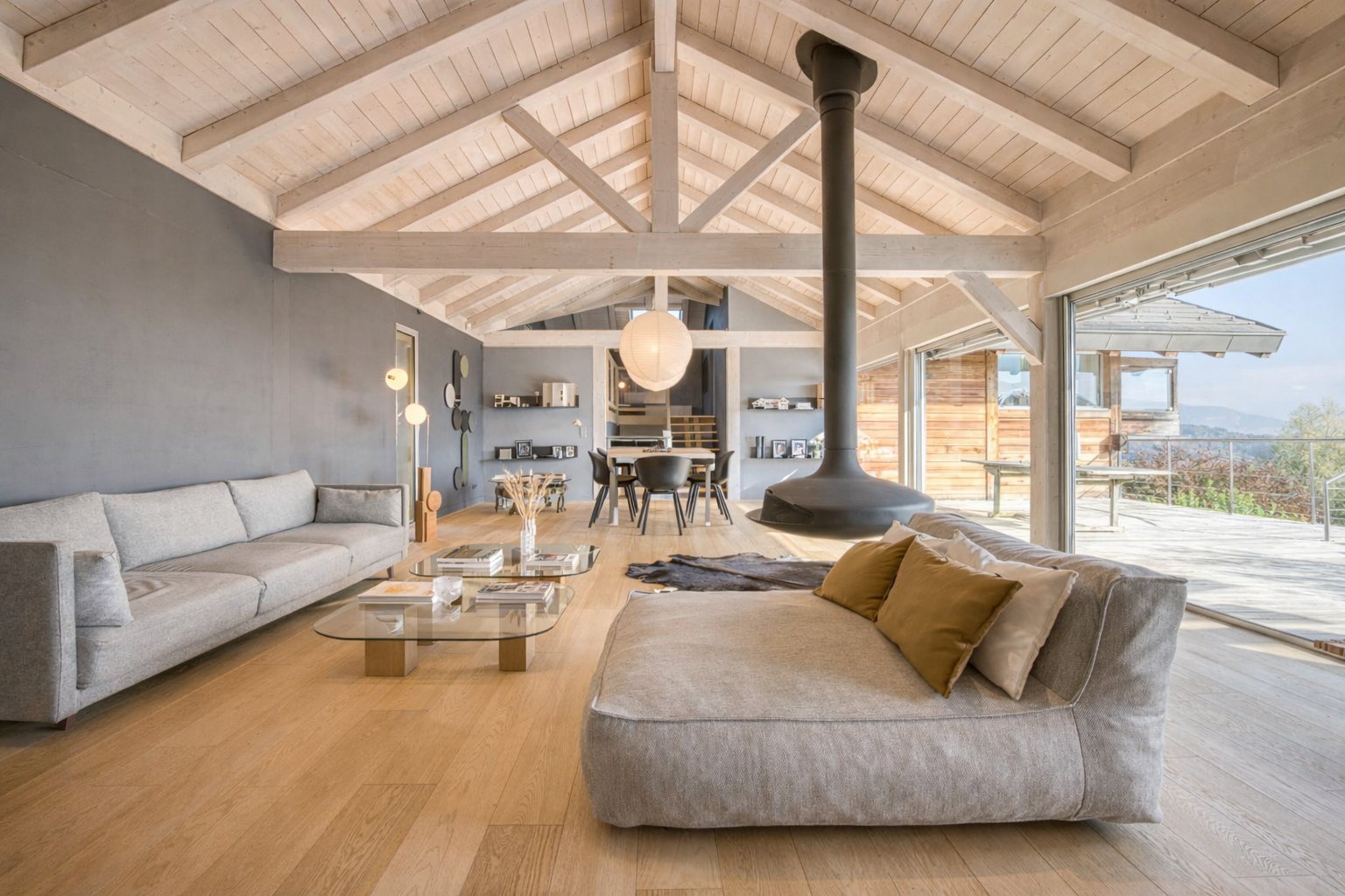 luxury house 9 Rooms for sale on ST MARTIN BELLEVUE (74370)
