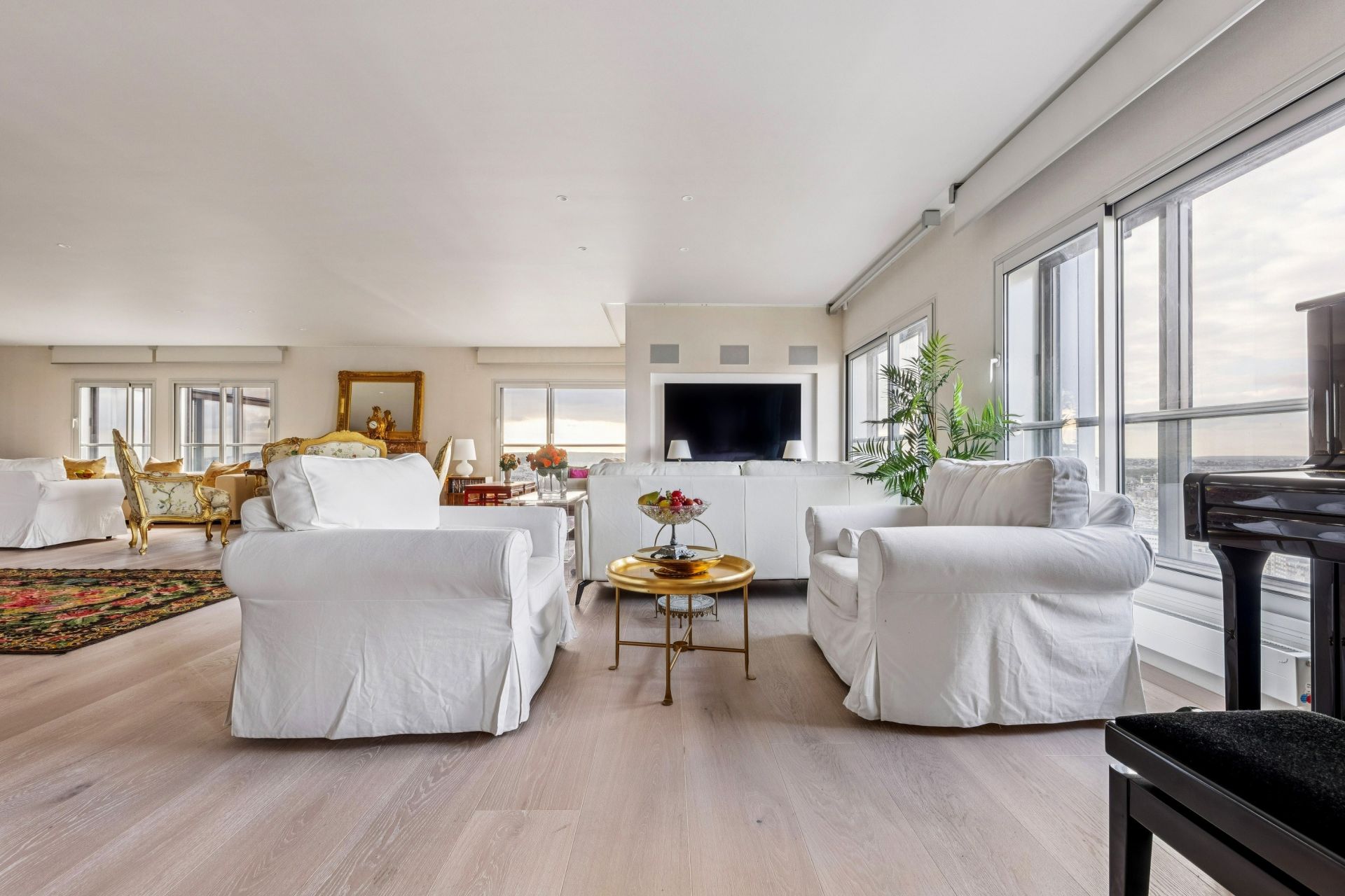 penthouse 7 Rooms for sale on PARIS (75015)
