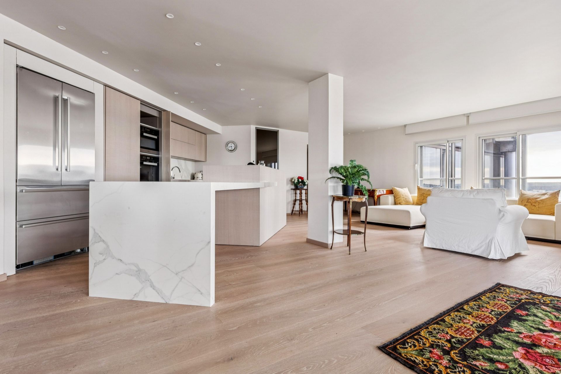 penthouse 7 Rooms for sale on PARIS (75015)
