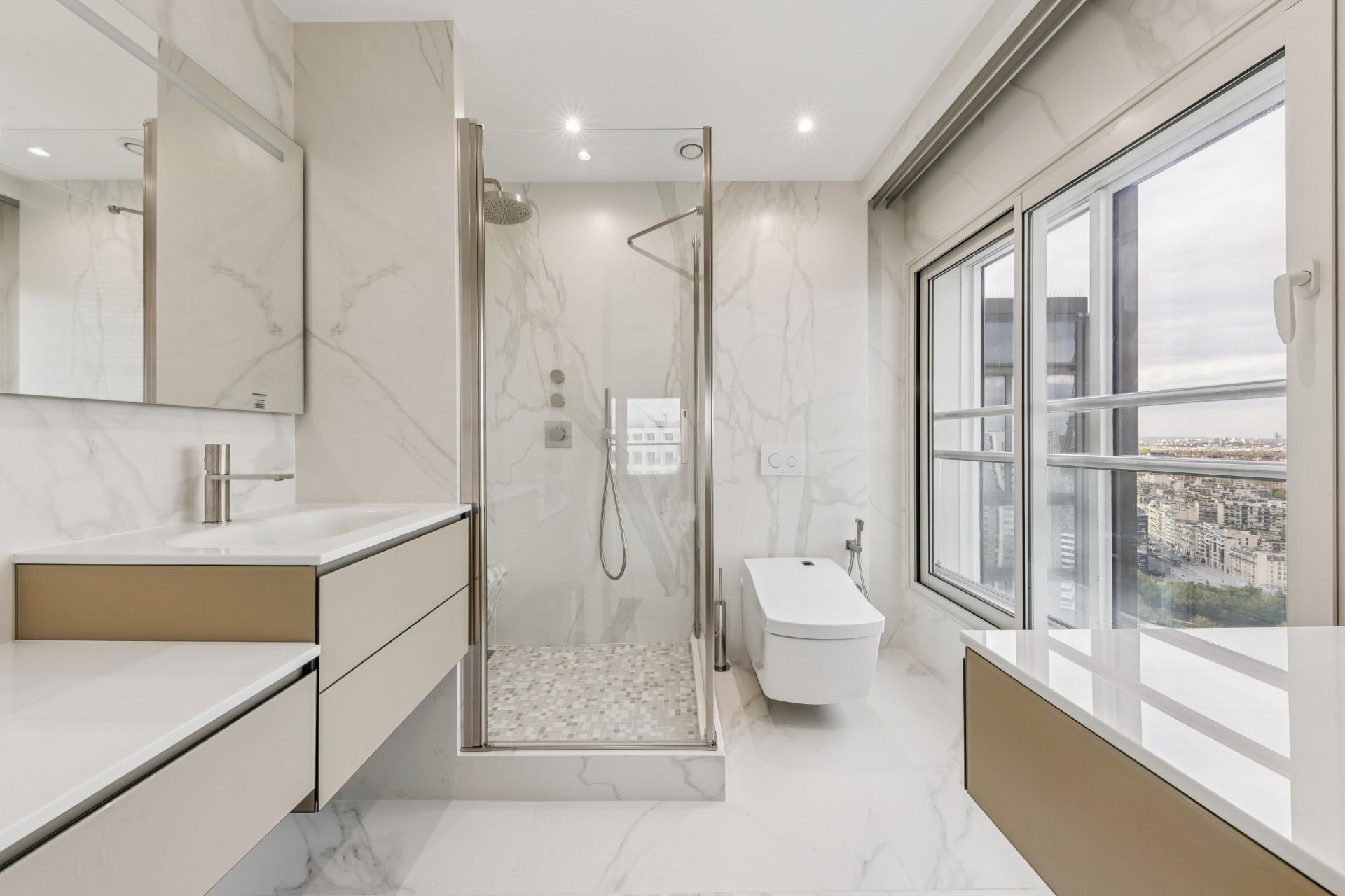 penthouse 7 Rooms for sale on PARIS (75015)