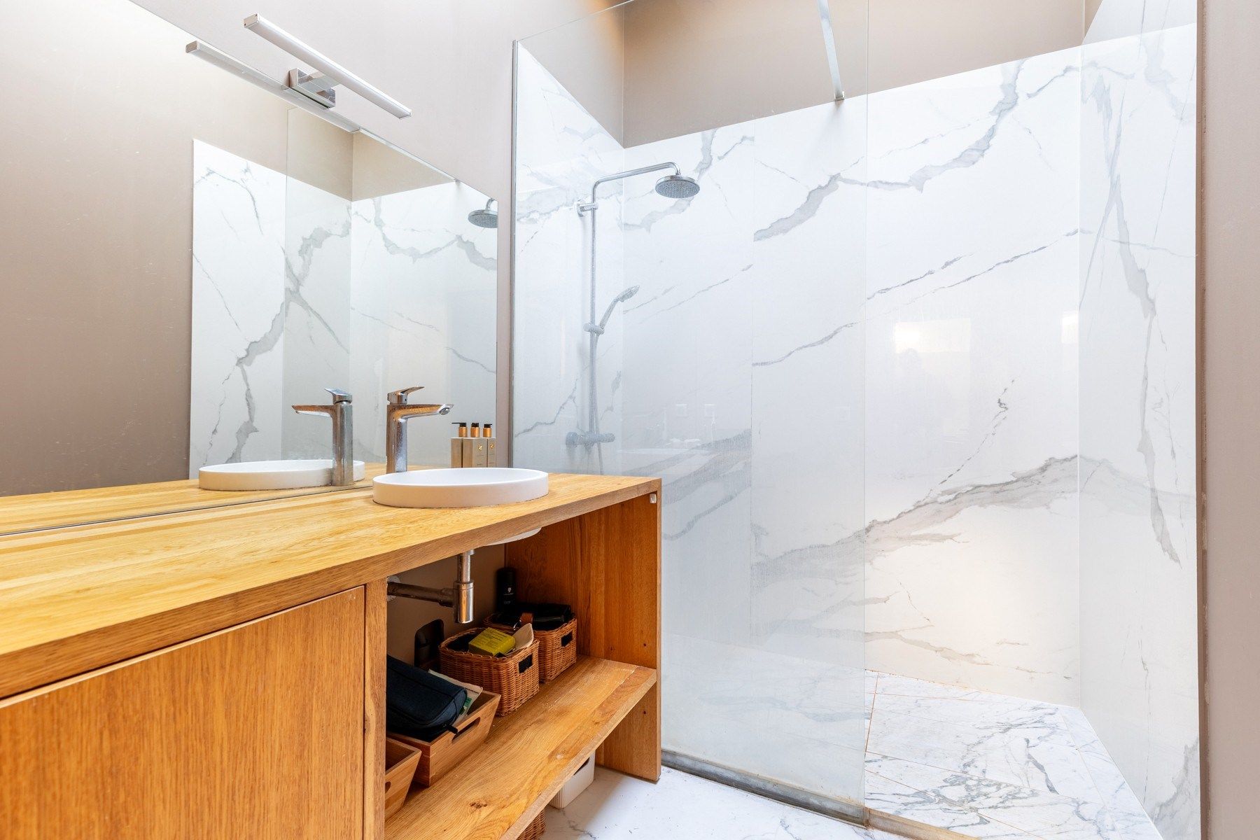 luxury apartment 2 Rooms for sale on BORDEAUX (33000)