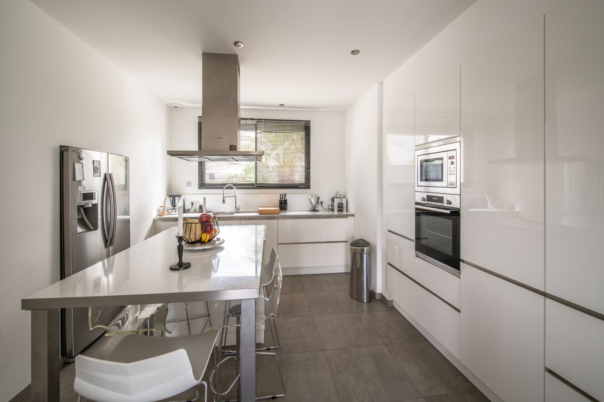 luxury house 7 Rooms for sale on PORT ST PERE (44710)