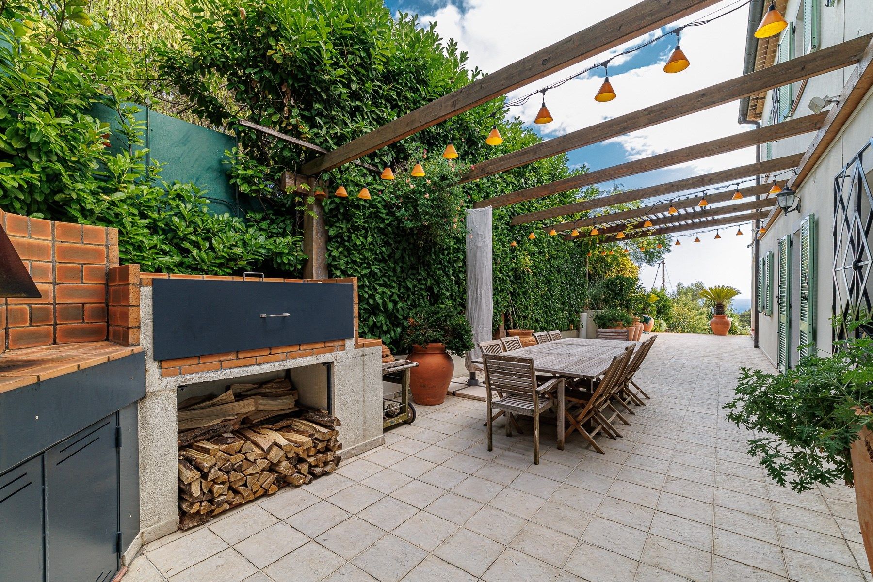 luxury villa 6 Rooms for sale on LA TURBIE (06320)