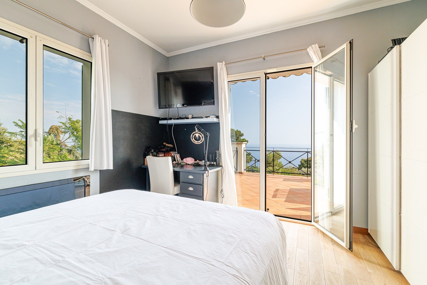 luxury villa 6 Rooms for sale on LA TURBIE (06320)